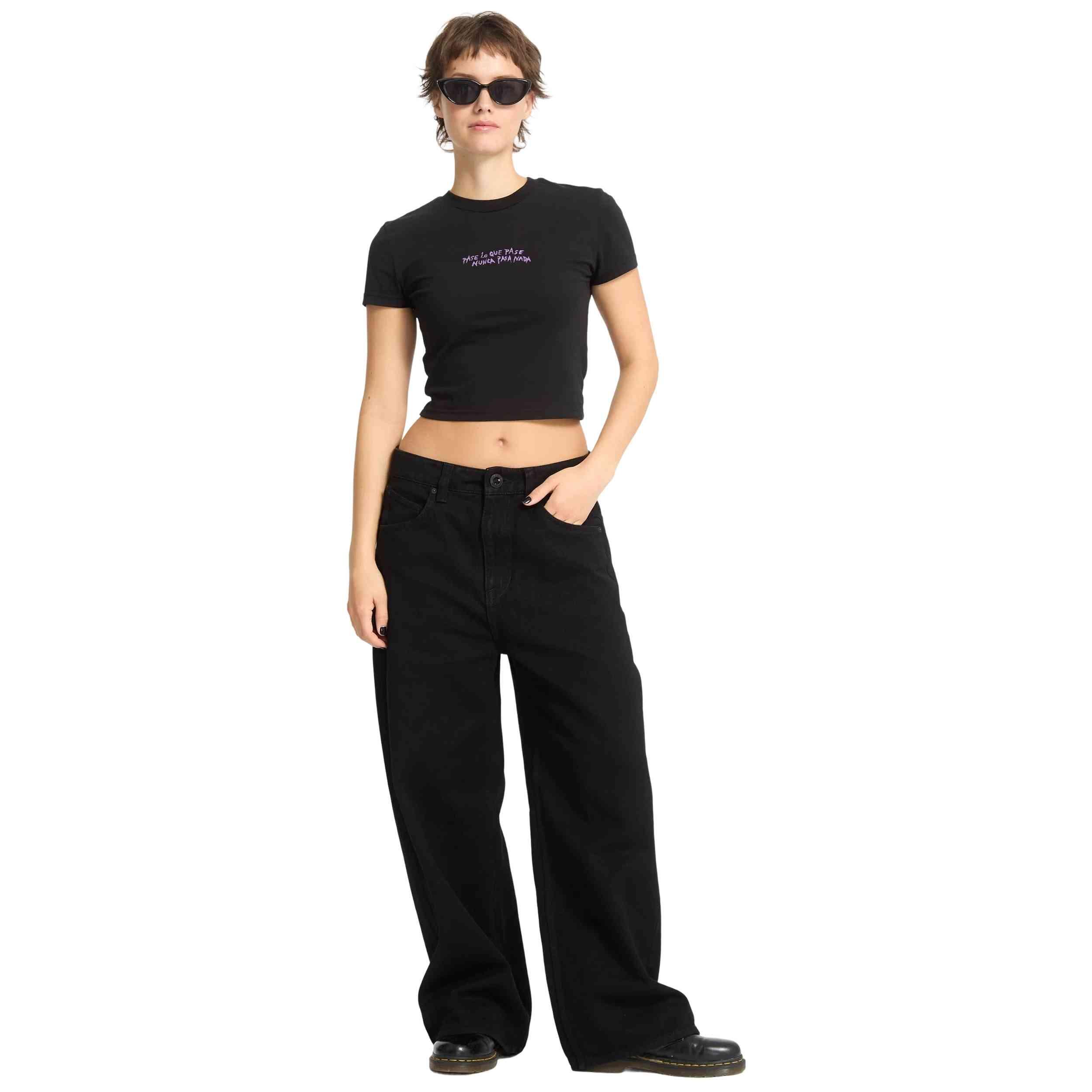 T-shirt Volcom modelo B3532512-BLK para mulheres 4/5