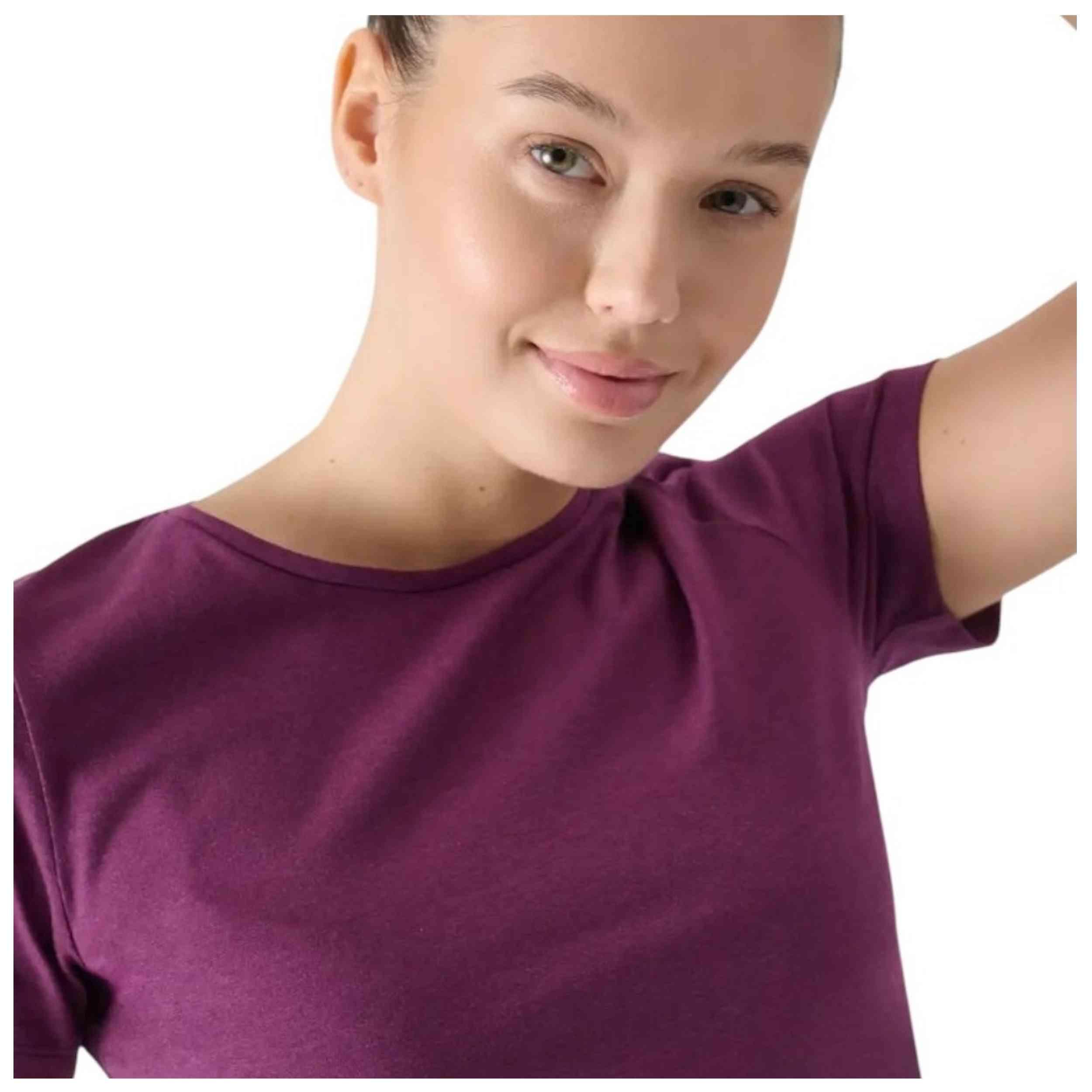 T-shirt 4f modèle 4FWSS25TTSHF1995-50S pour femmes 4/4