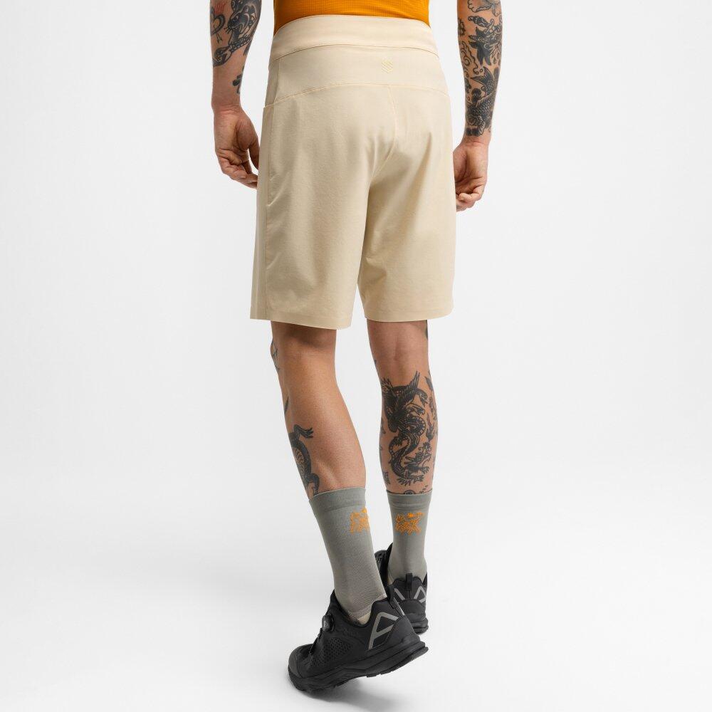 Pantalón corto cicloturismo hombre ciclismo Daytrip Camel Beige 6/7