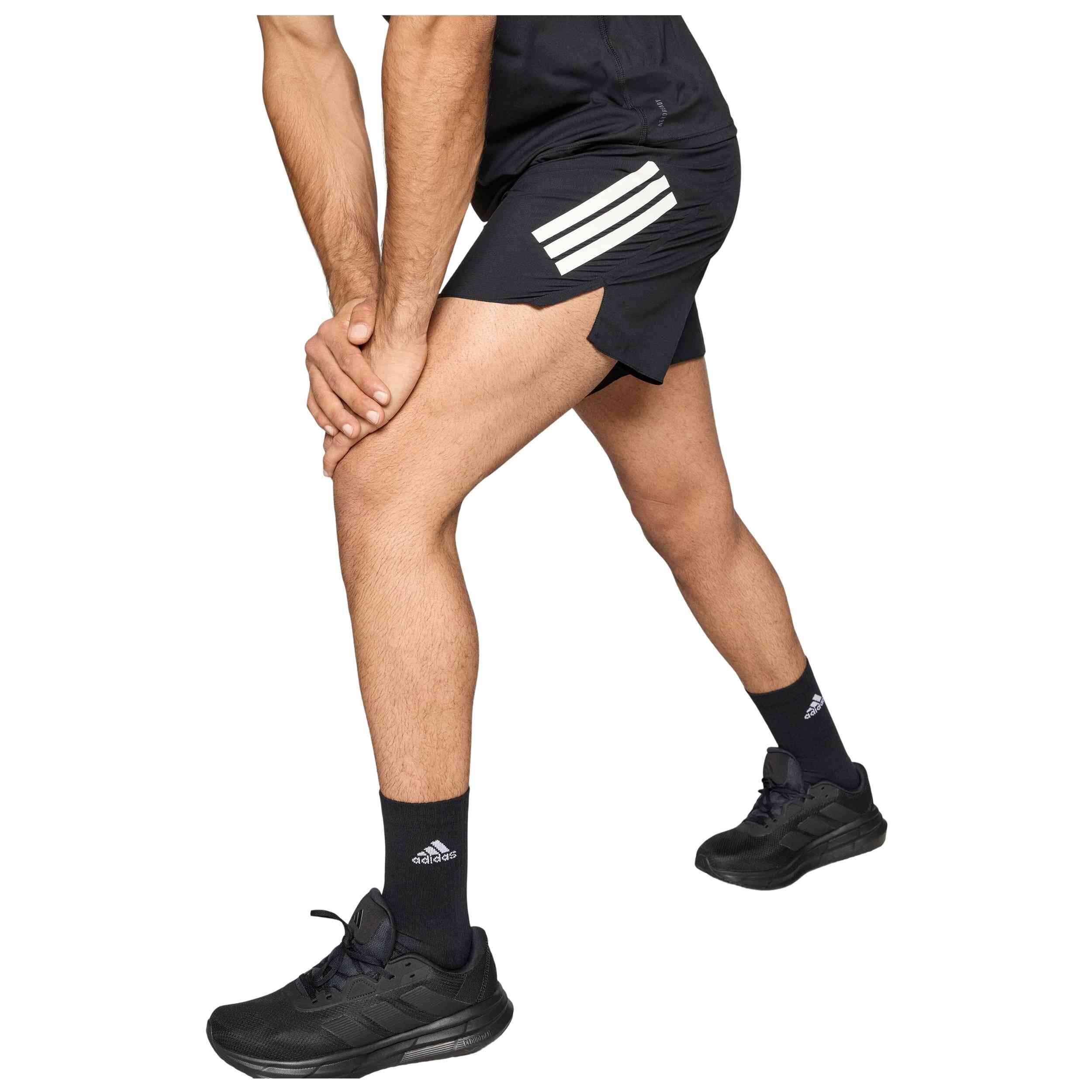 Pantaloncini Adidas modello JZ7709 per uomini 5/6