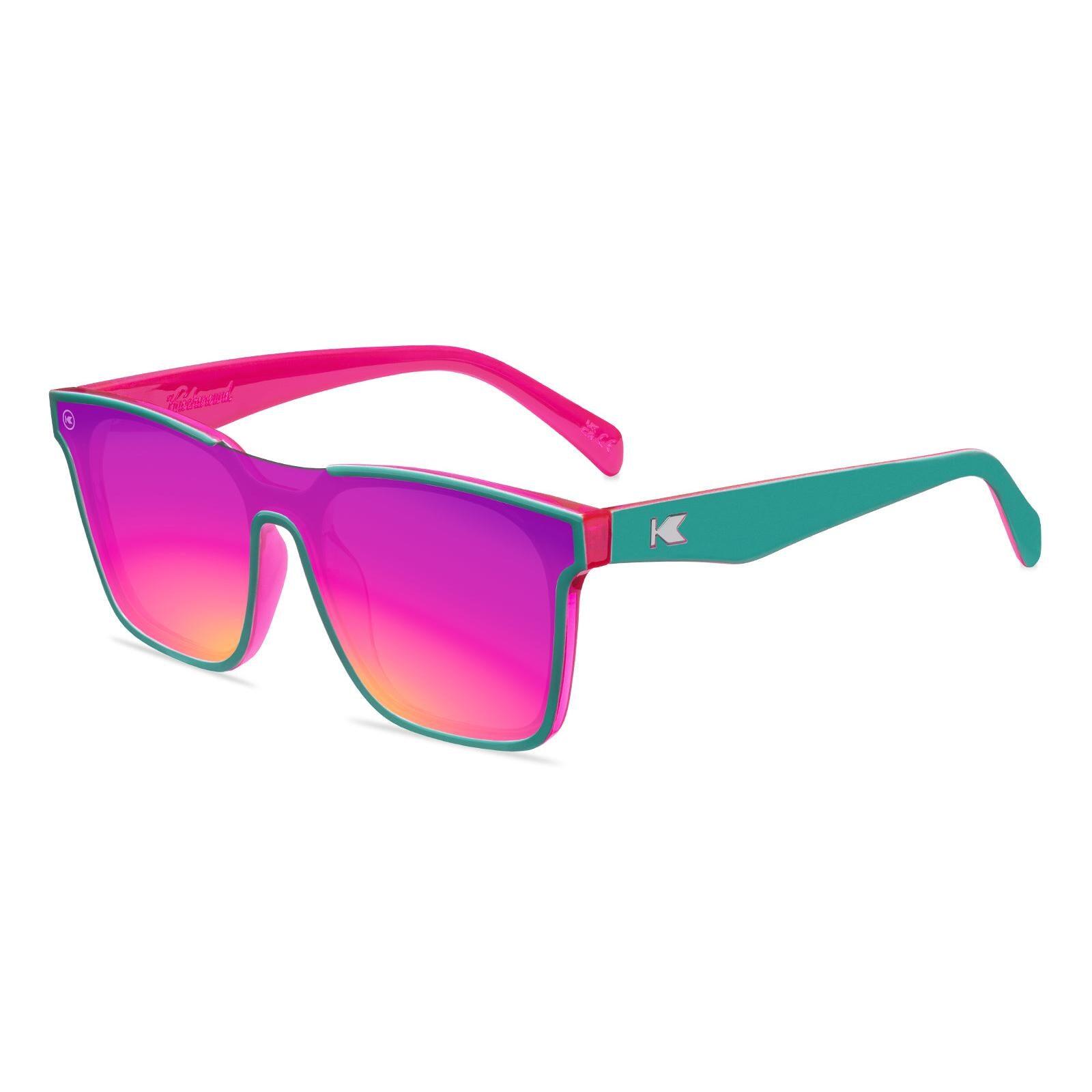 KNOCKAROUND picture