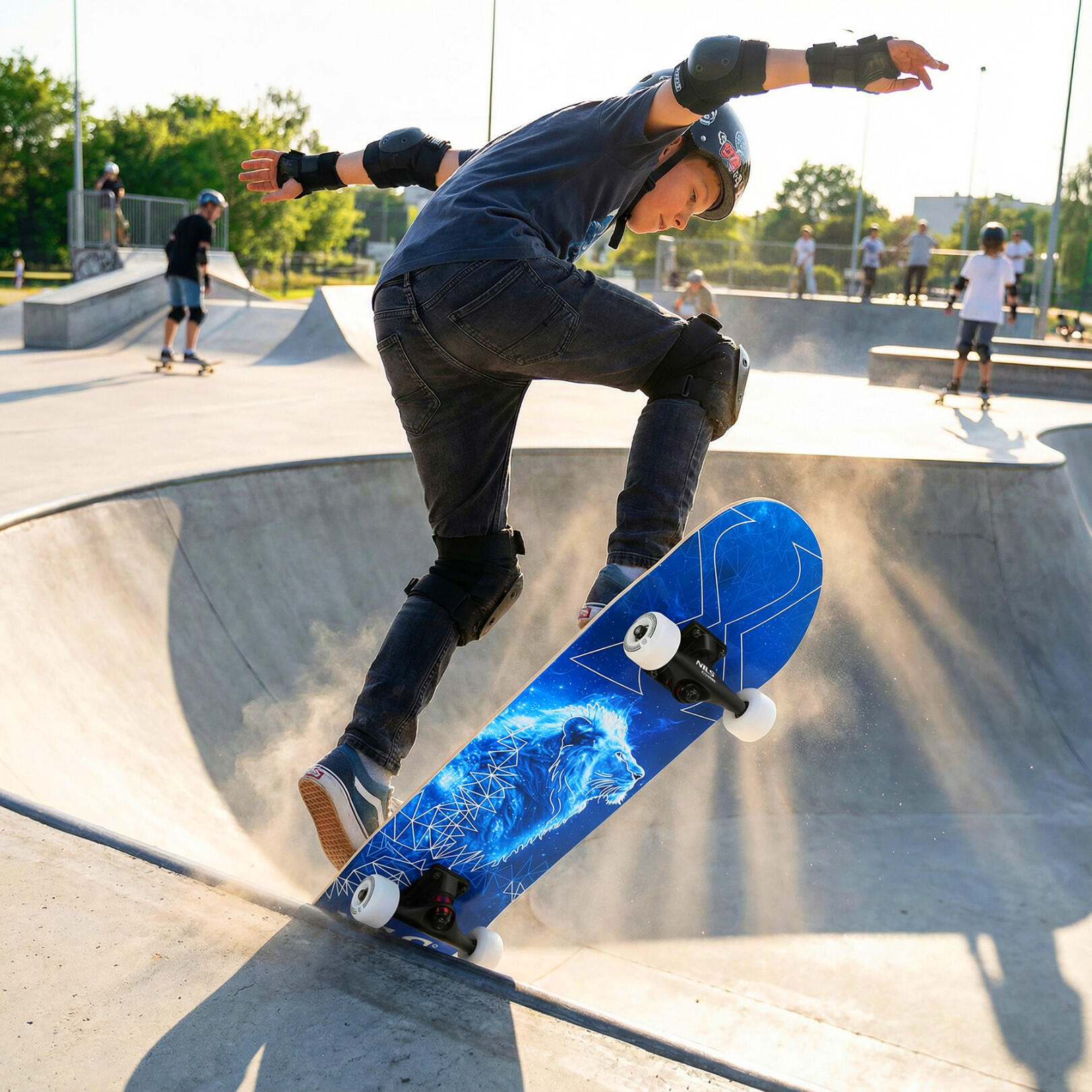 Skateboard NILS Extreme CR3108SA Lion 2/7