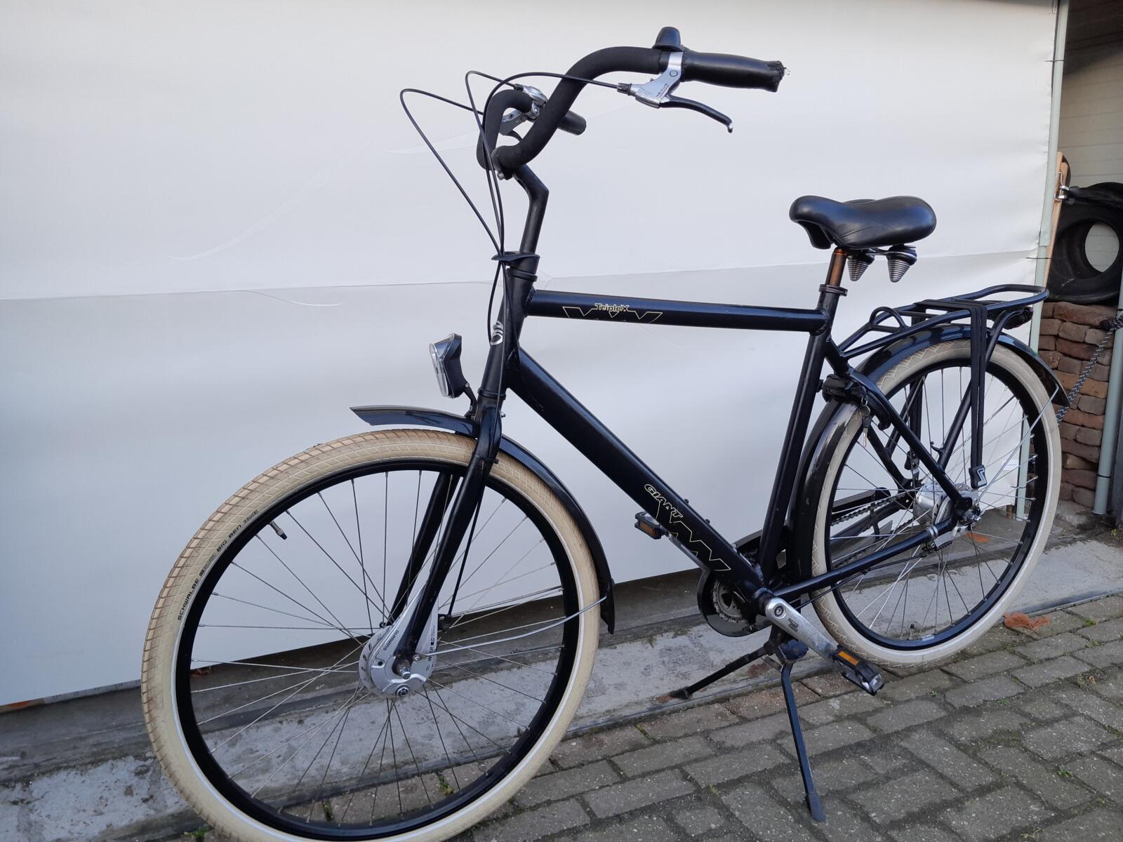 Giant TripleX, zwart 3/5