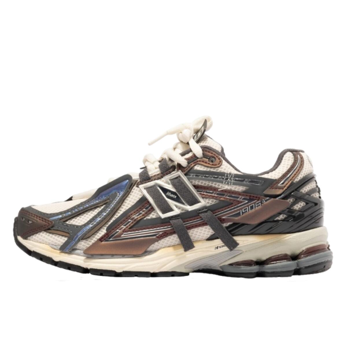 NEW BALANCE picture