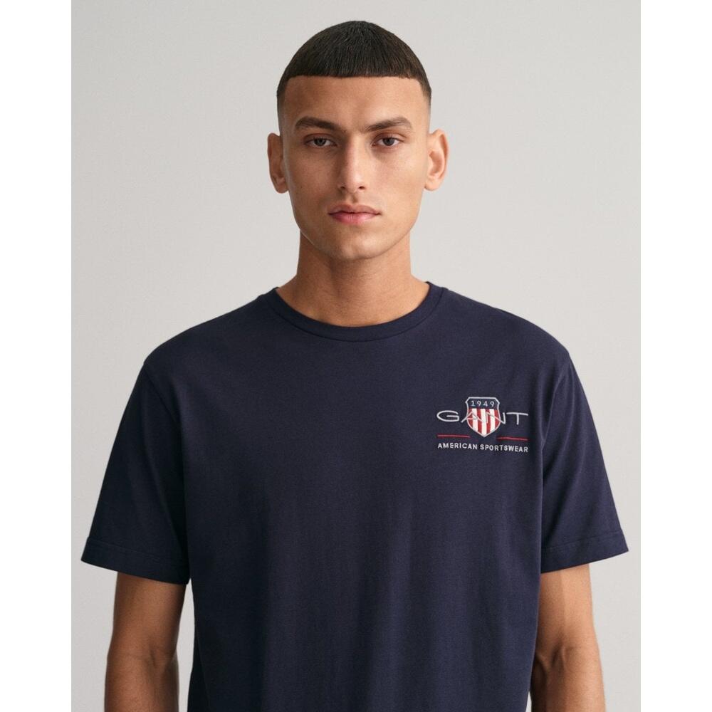 Mens Training T-Shirt Archive Shield 3/4