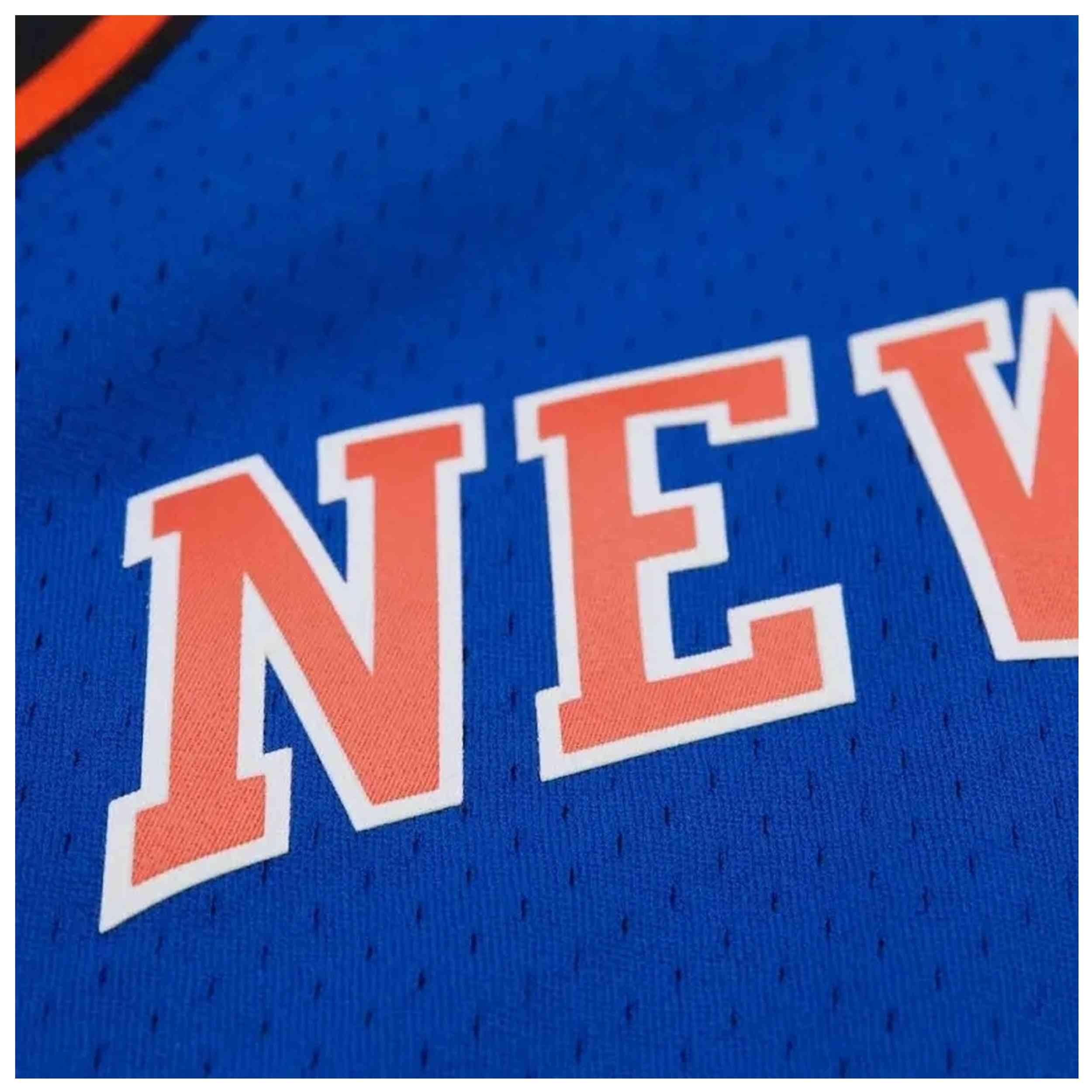 Maillot de basket Mitchell & ness modèle JY11628-NYKROYA pour homme 5/5