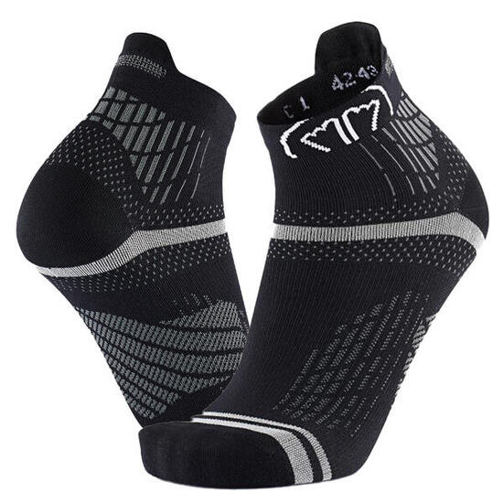 Chaussettes fines conçues pour la course à pied sur route - Run Feel