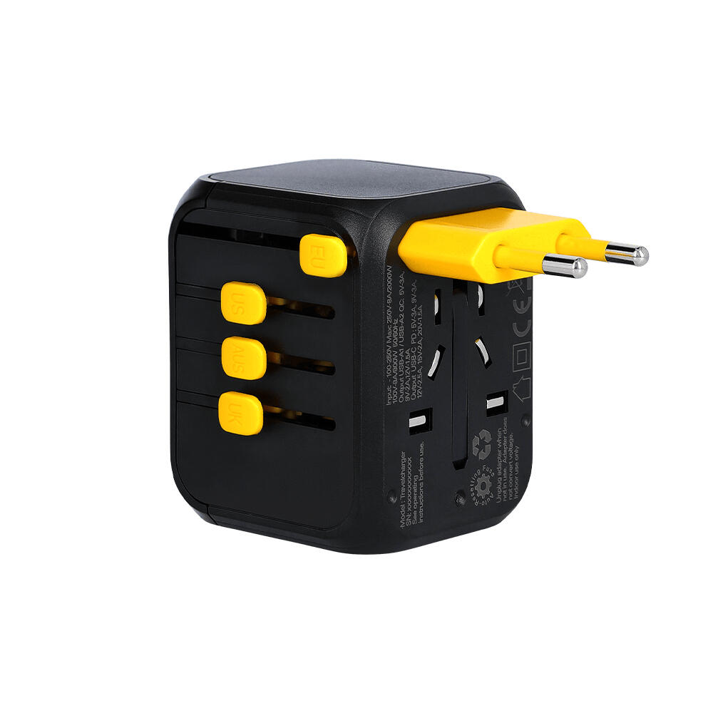 WakaWaka Universal World Plug Travelcharger