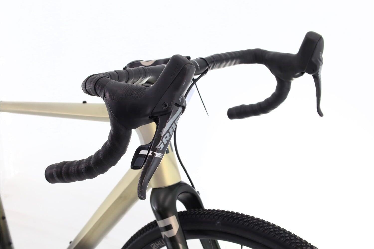 Tweedehands gravelbike · Rondo Ruut CF 1 · Zeer goede toestand 6/8