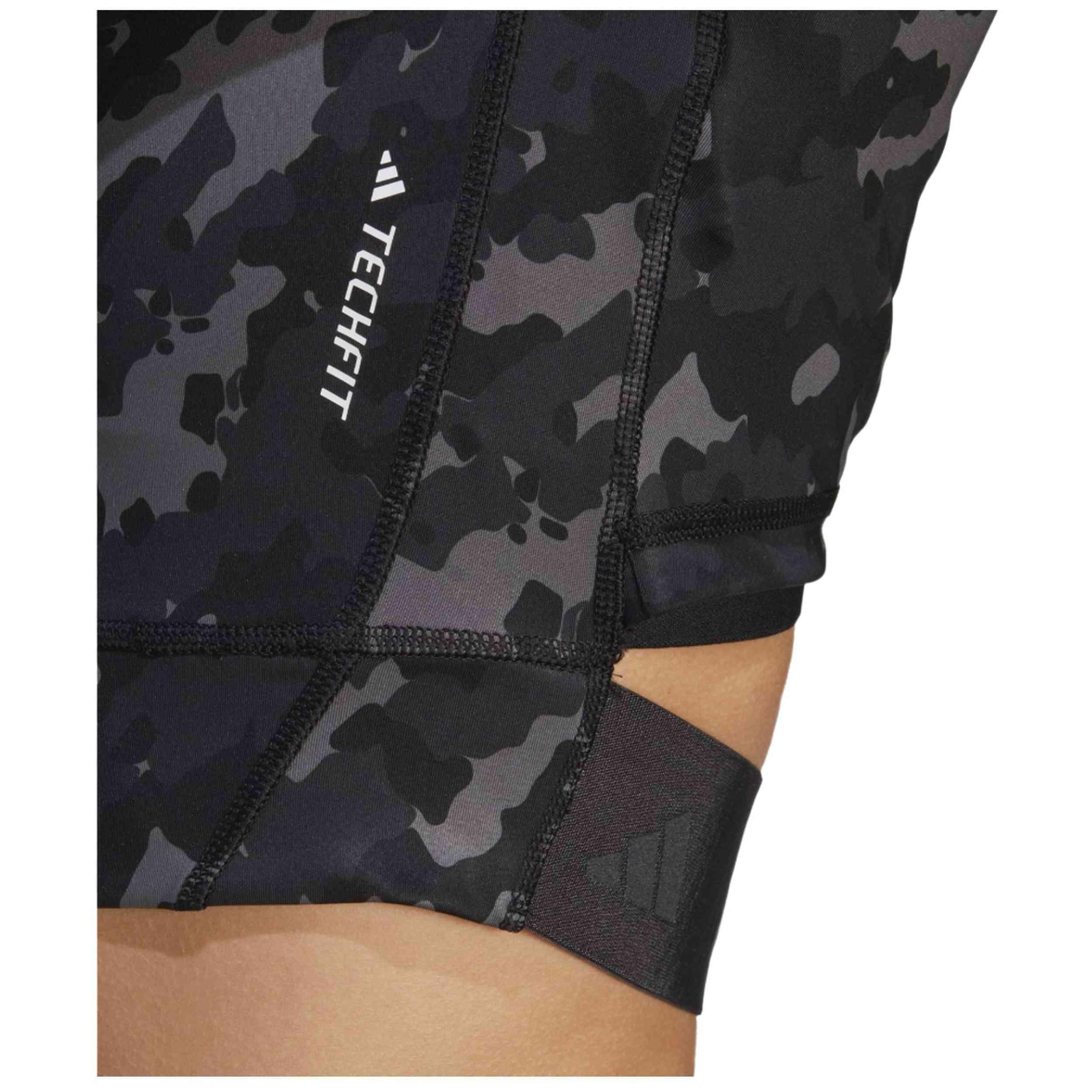 Top Adidas modelo Techfit para mujer 4/5