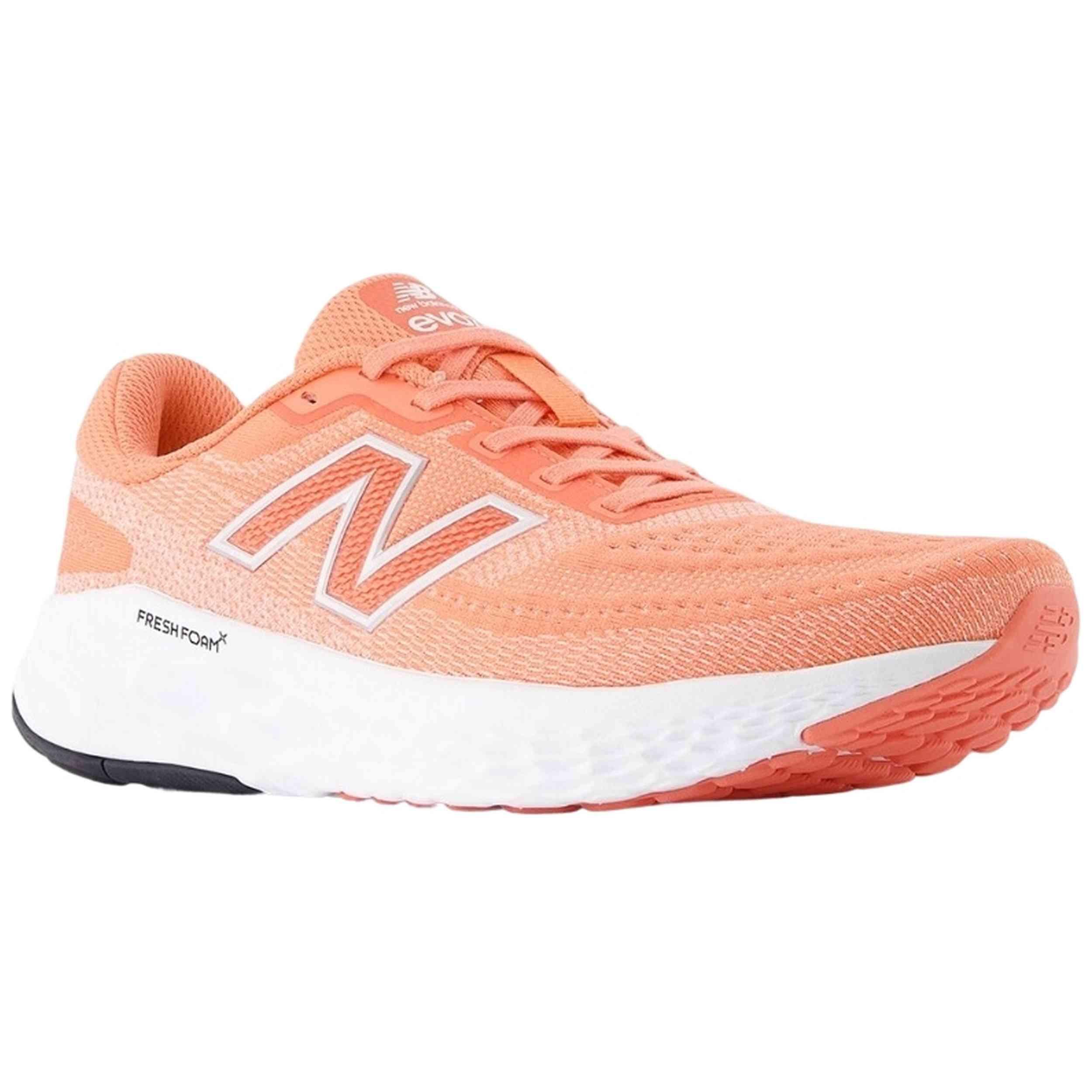 Chaussures de course New balance modèle WEVOZRF4 pour femmes 2/5