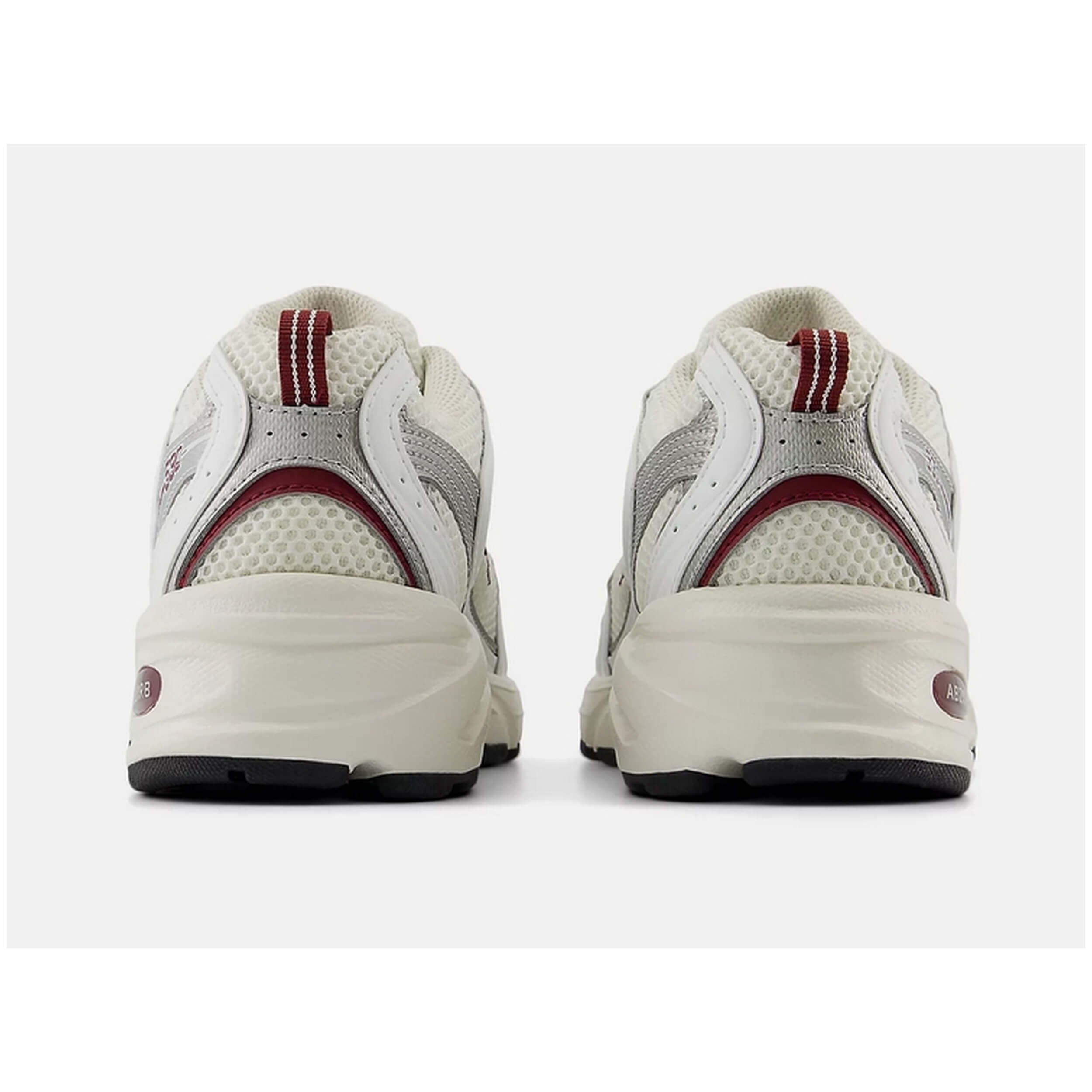 Baskets New balance modèle MR530SZ pour unisexe 4/5