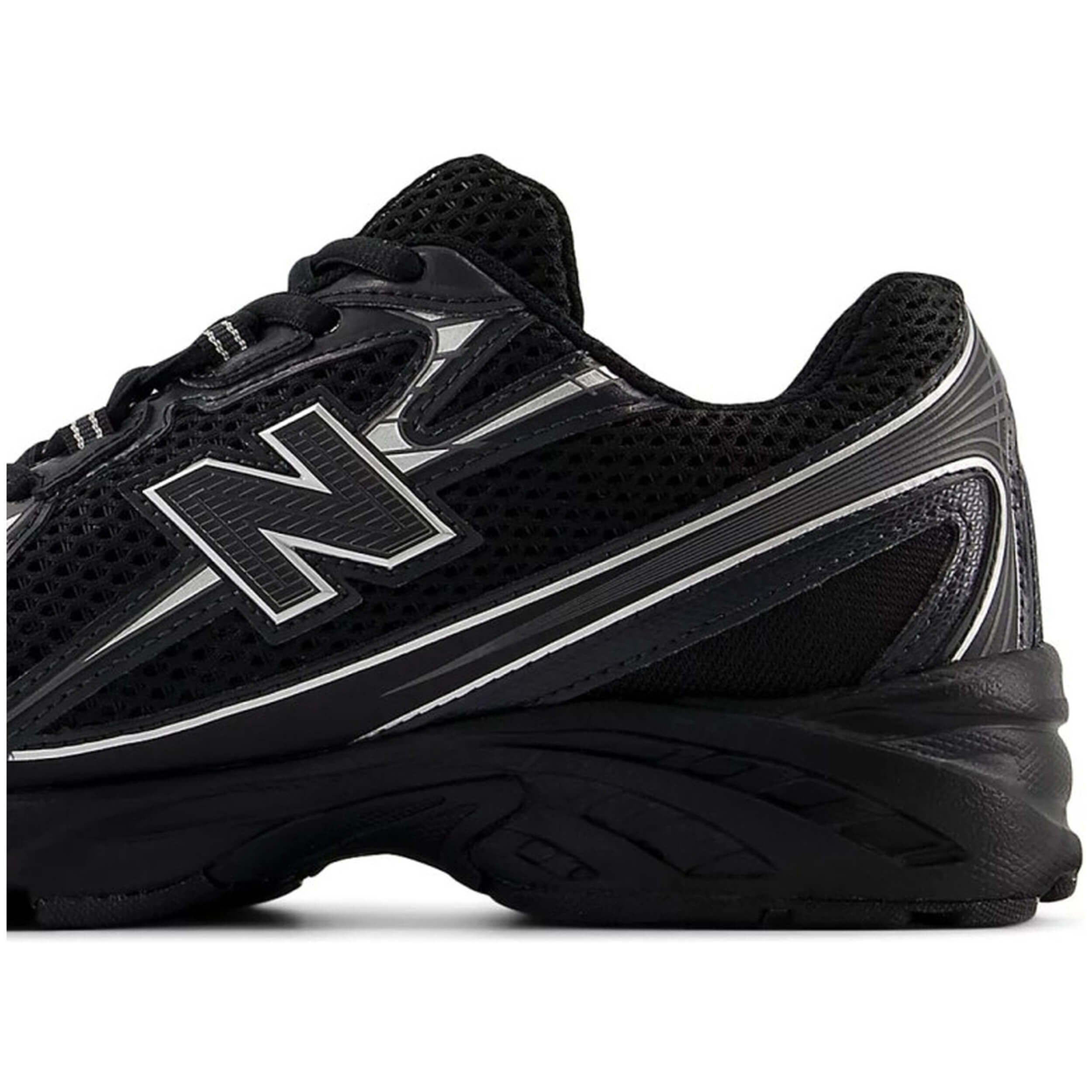 Turnschuhe New balance Modell U740BM2 für frauen 4/5