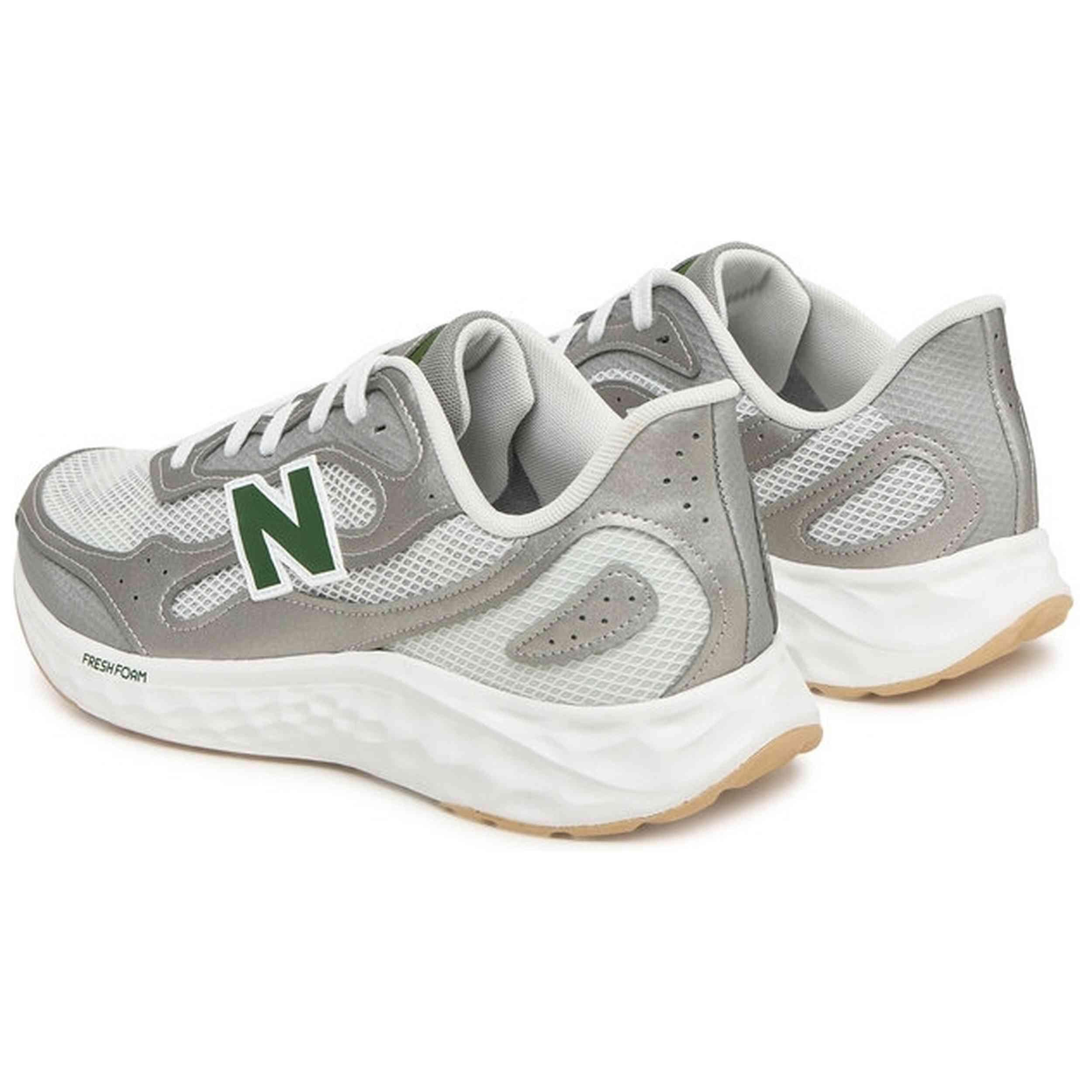 Chaussures de course New balance modèle MARISTA4 pour homme 3/5