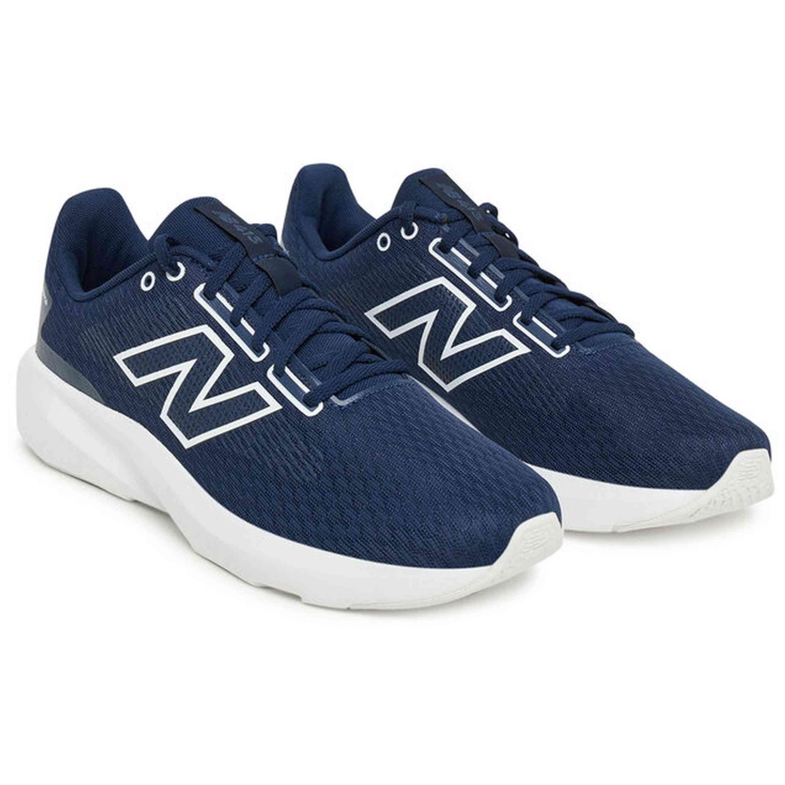 Chaussures de course New balance modèle M413NV3 pour homme 2/5