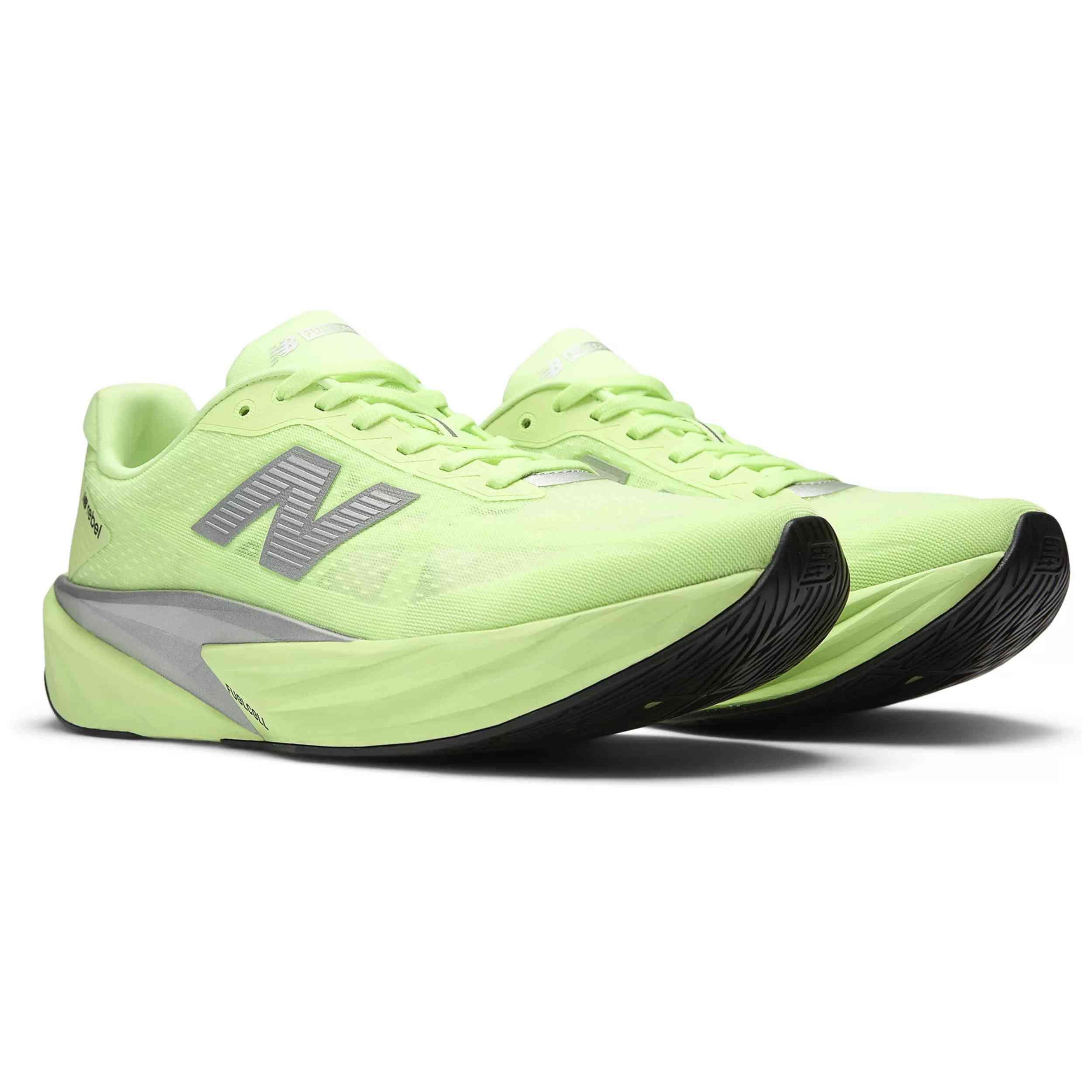 Tênis de corrida New balance modelo MFCXLZ5 para homem 2/5