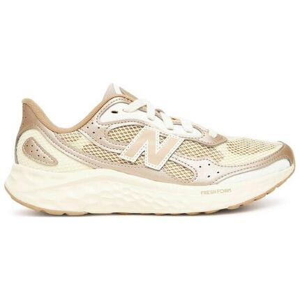 Chaussures de course New balance modèle WARISTG4 pour femmes