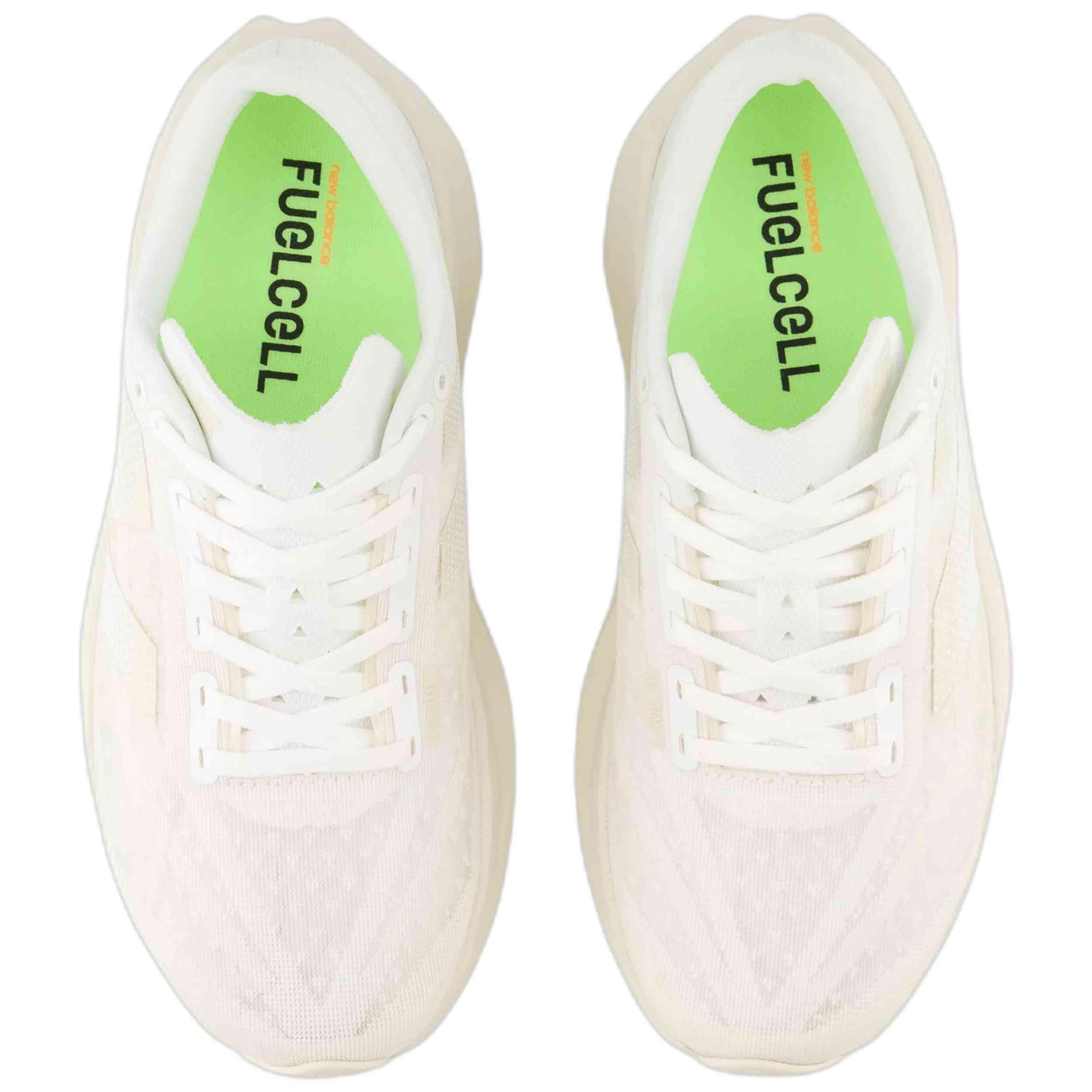 Chaussures de course New balance modèle WFCXCA4 pour femmes 3/5