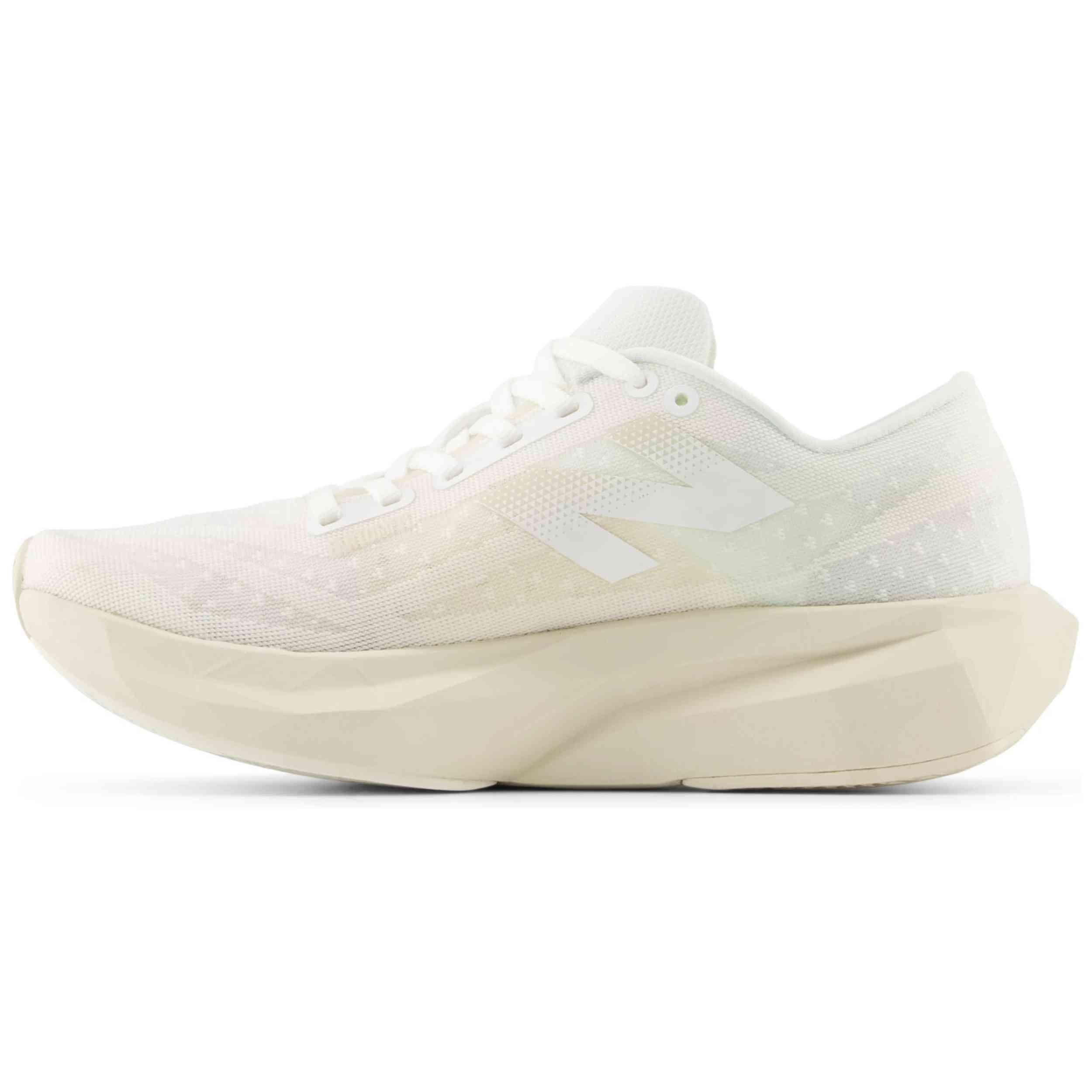 Chaussures de course New balance modèle WFCXCA4 pour femmes 2/5