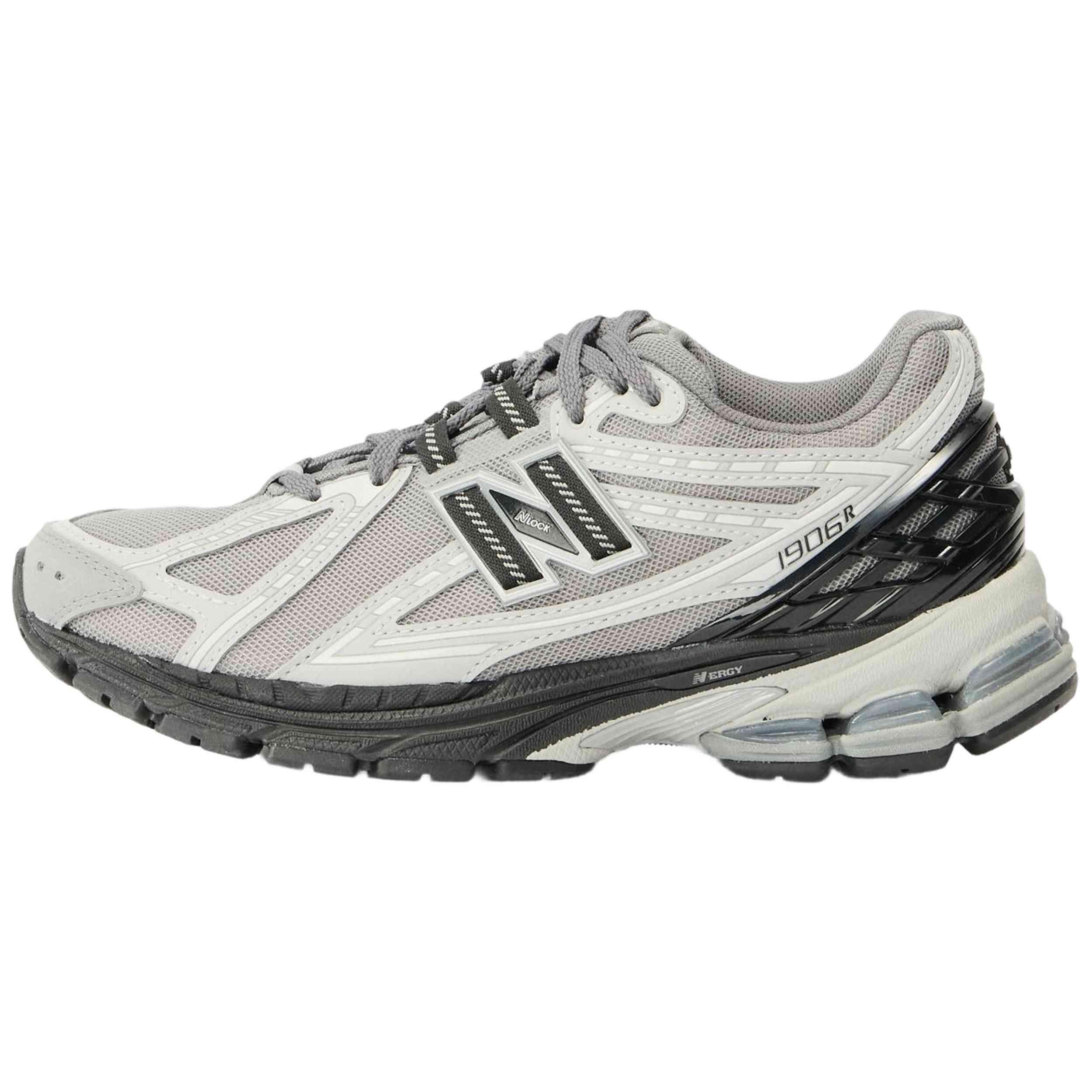 NEW BALANCE picture