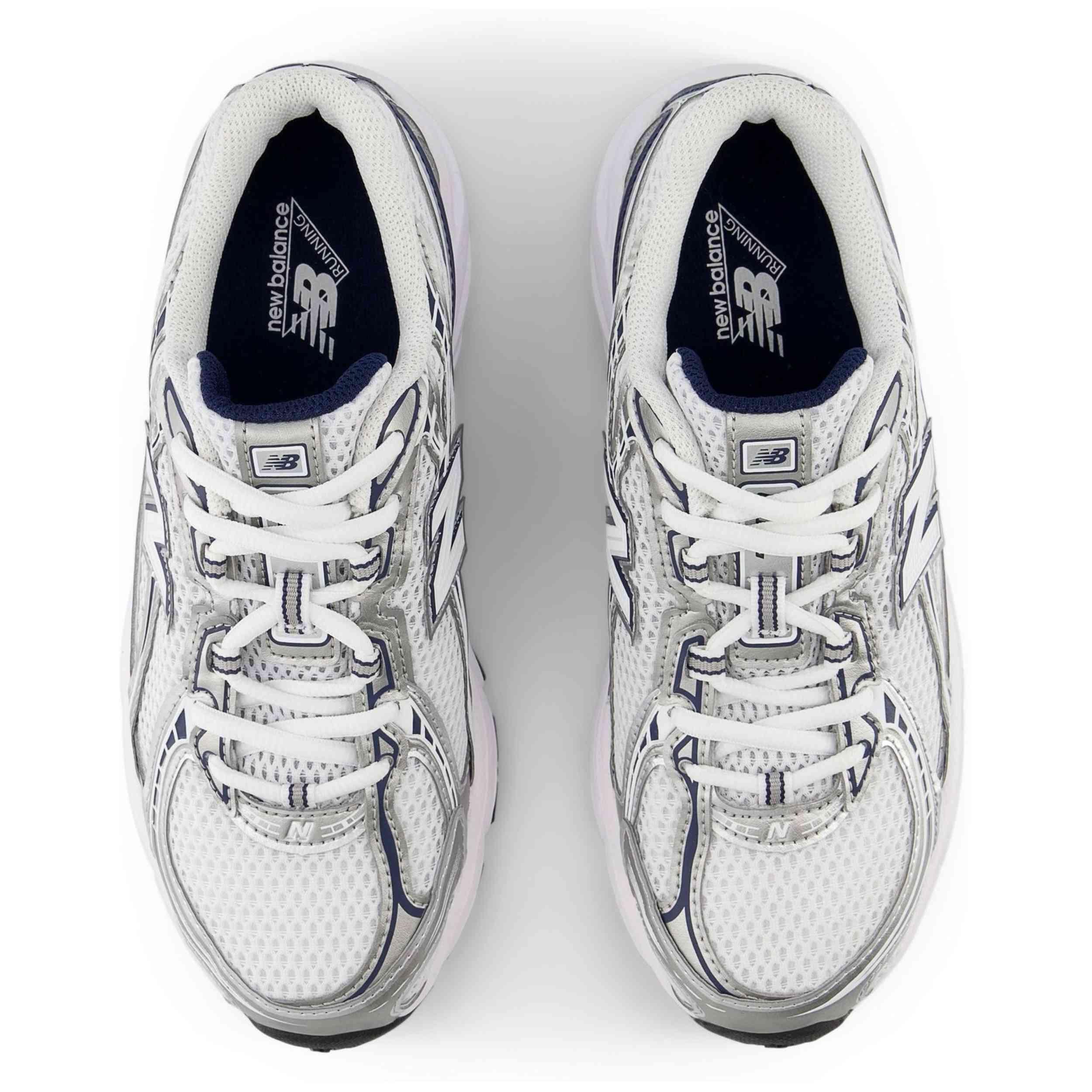 Baskets New balance modèle GR740WN pour enfants 3/5