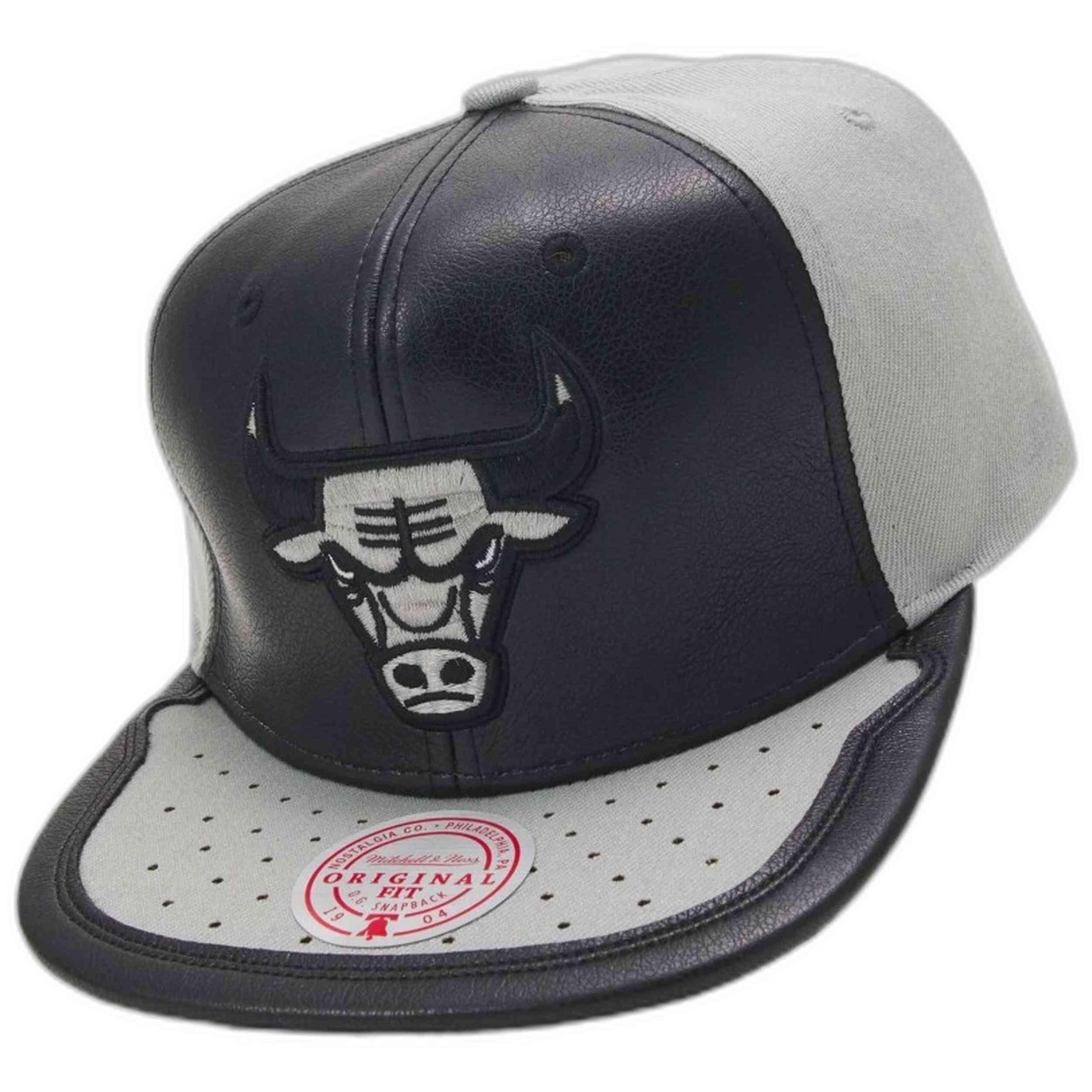 Casquette Mitchell & ness modèle 6HSSMM19224-BULLS pour unisexe 5/5