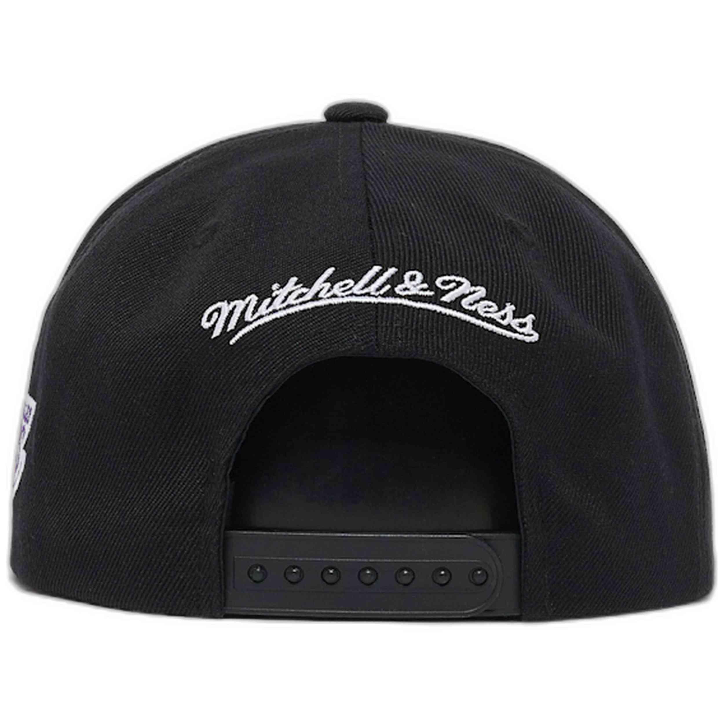 Gorra Mitchell & ness modelo HHSS3280-LALYYPPPBLCK para unisex 2/3