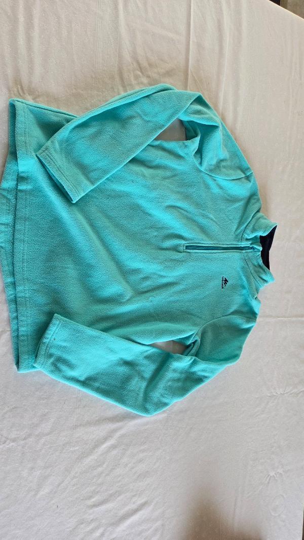 DECATHLON picture