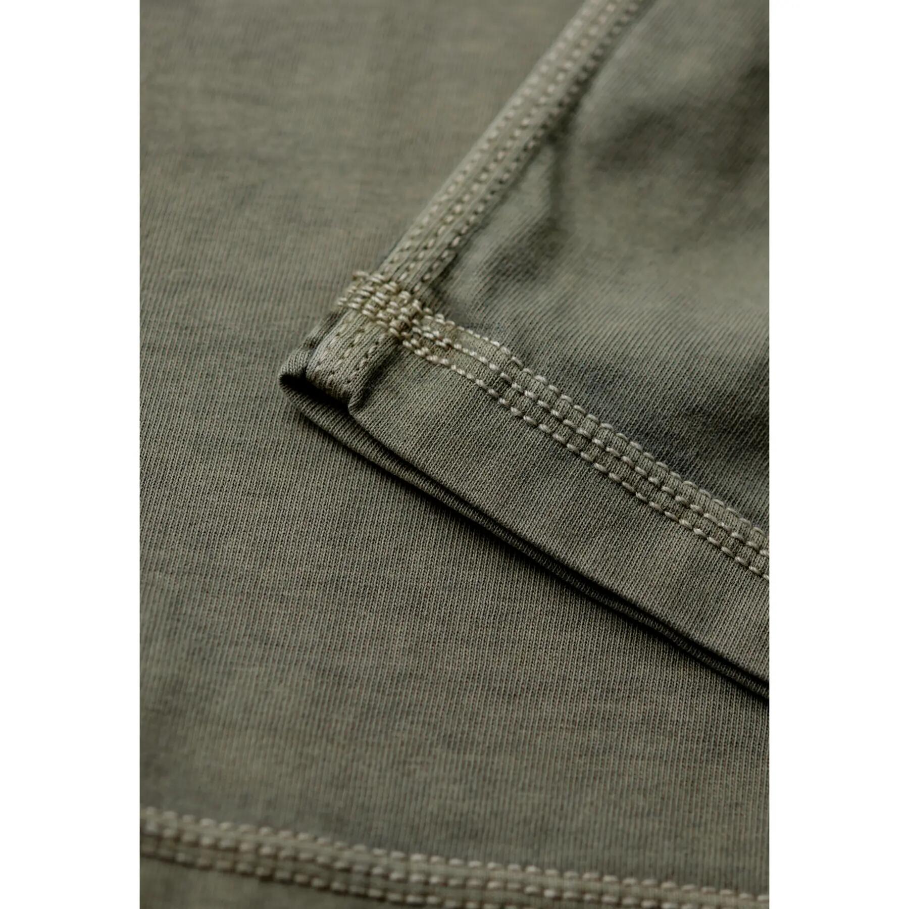 T-shirt tascabile con cuciture a contrasto Superdry 6/6