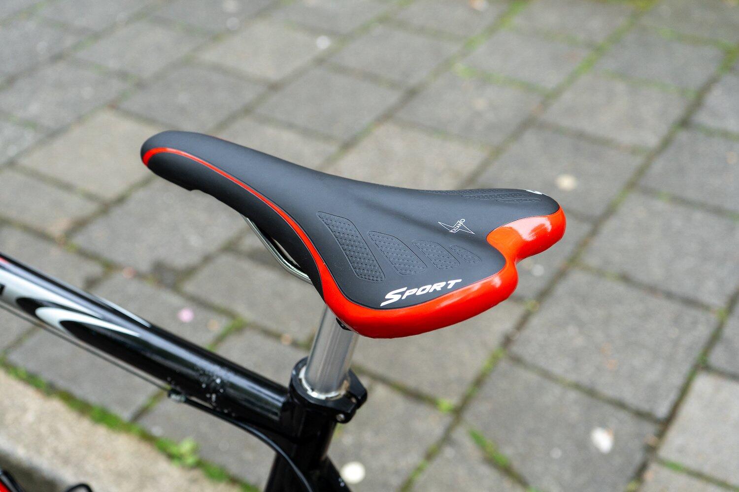Voltano Race / MTB Fietszadel – Zwart / Rood - Unisex 3/7