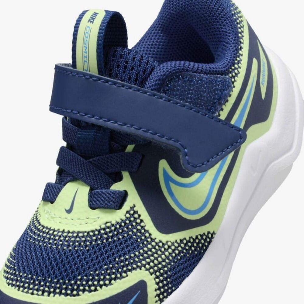 Chaussures de sport pour enfants à velcro NIKE COSMIC RUNNER 3/7