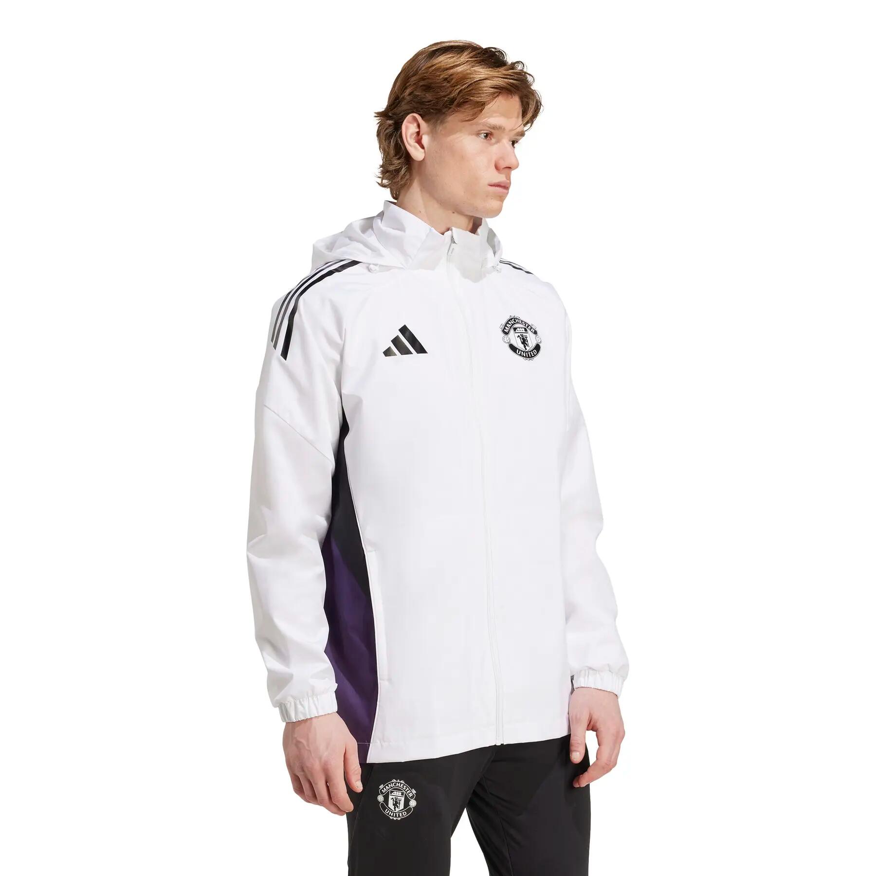 Chaqueta impermeable del Manchester United 2025/26 4/7