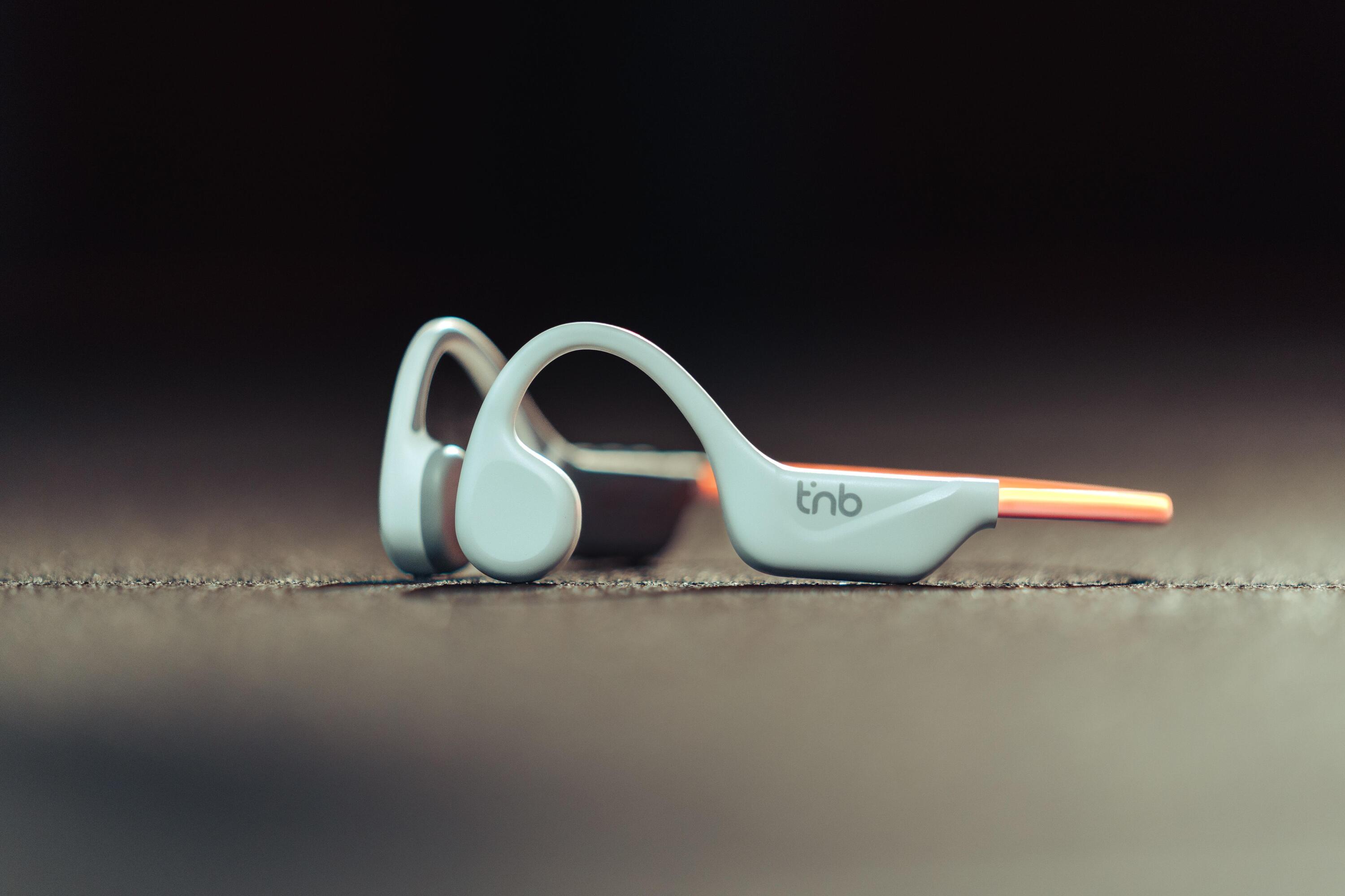 T'nB - Casque de sport lumineux à conduction osseuse,  Energy Light blanc 3/7