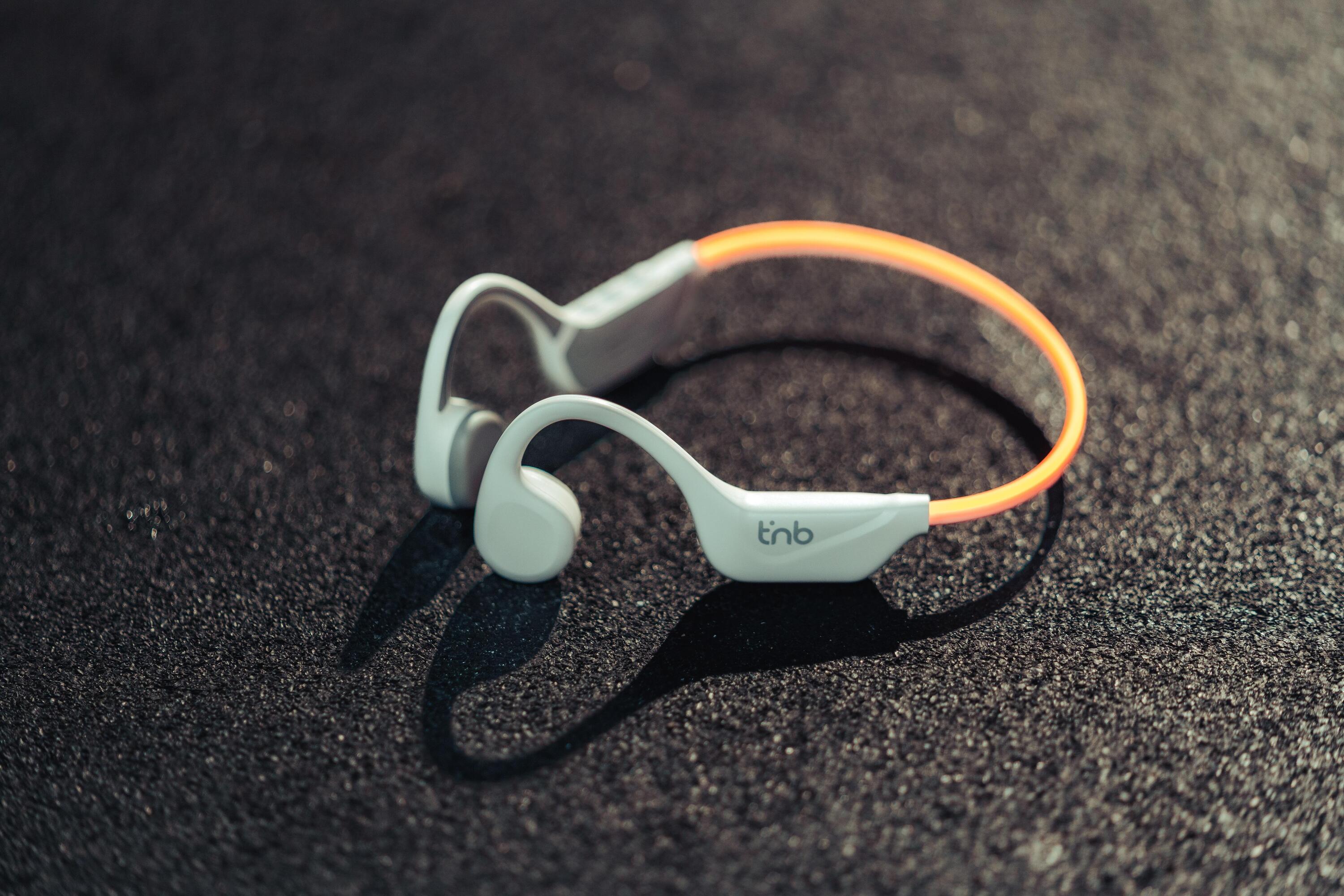 T'nB - Casque de sport lumineux à conduction osseuse,  Energy Light blanc 2/7