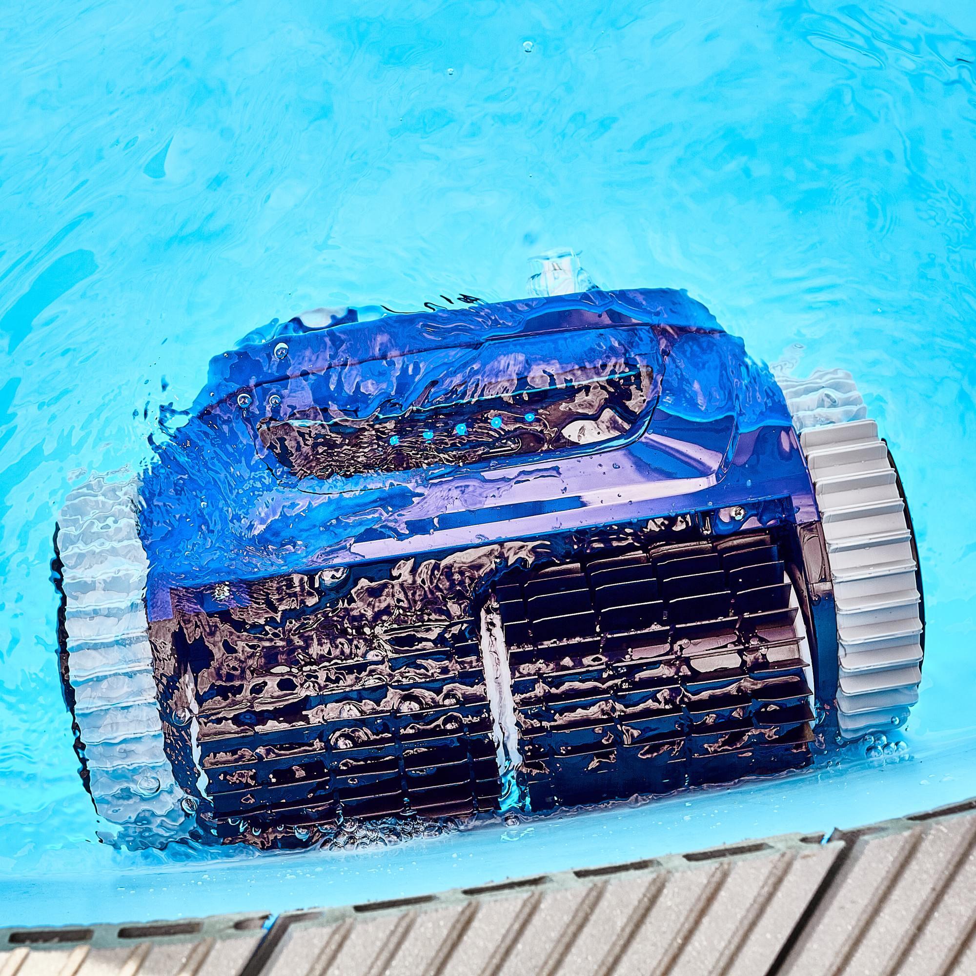 Kabelloser Poolroboter CF 400 CL, mit Akku und Fernsteuerung bis zu
120m² 6/7
