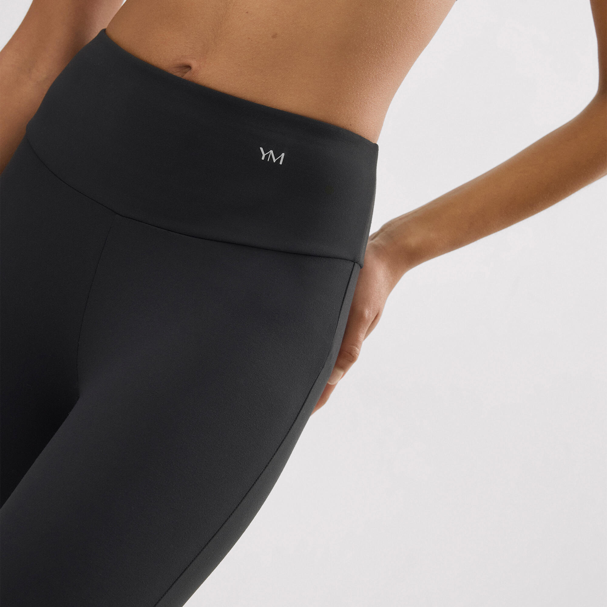 Legging de sport taille haute en coton noir 4/7