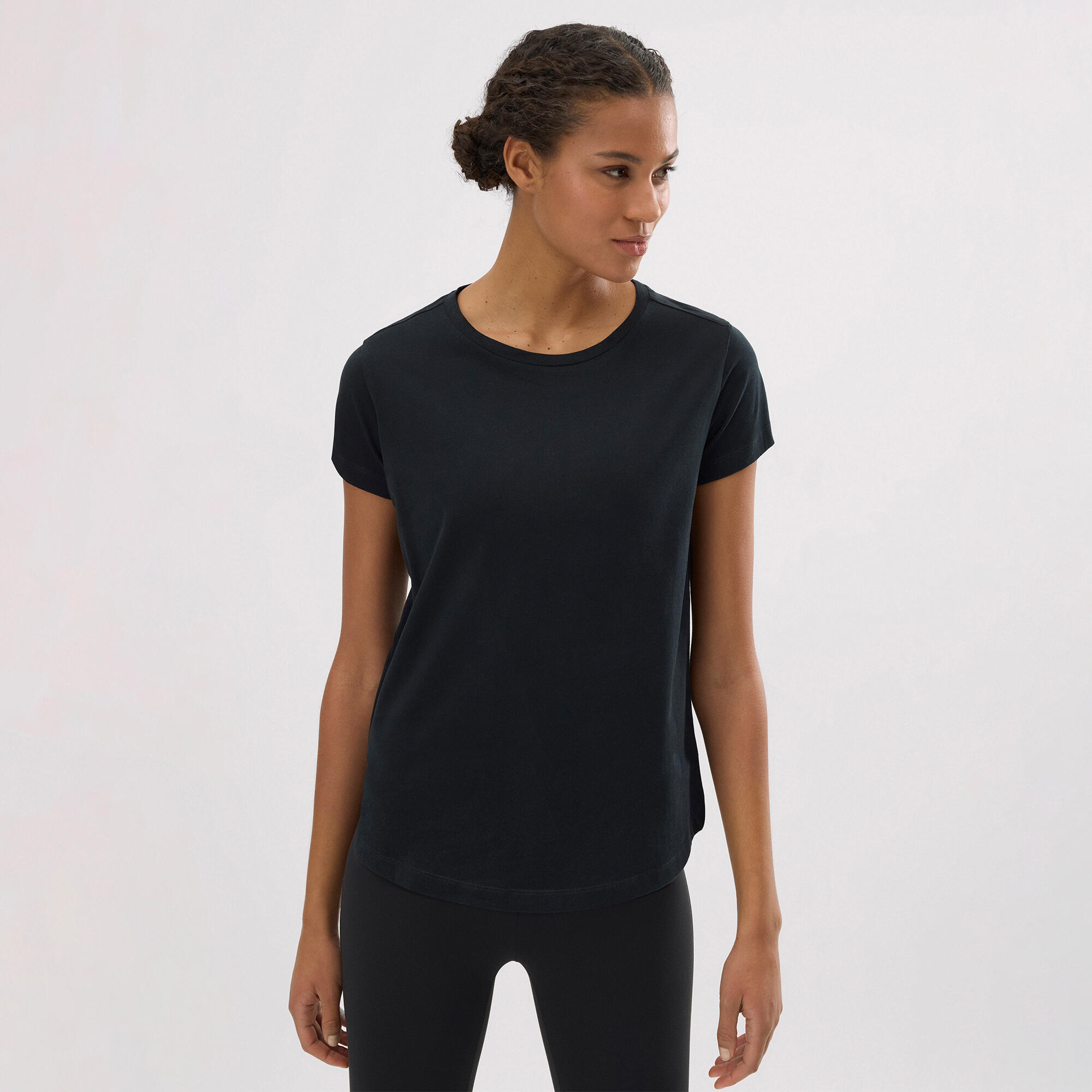 T-shirt basique en coton noir style sport 1/7
