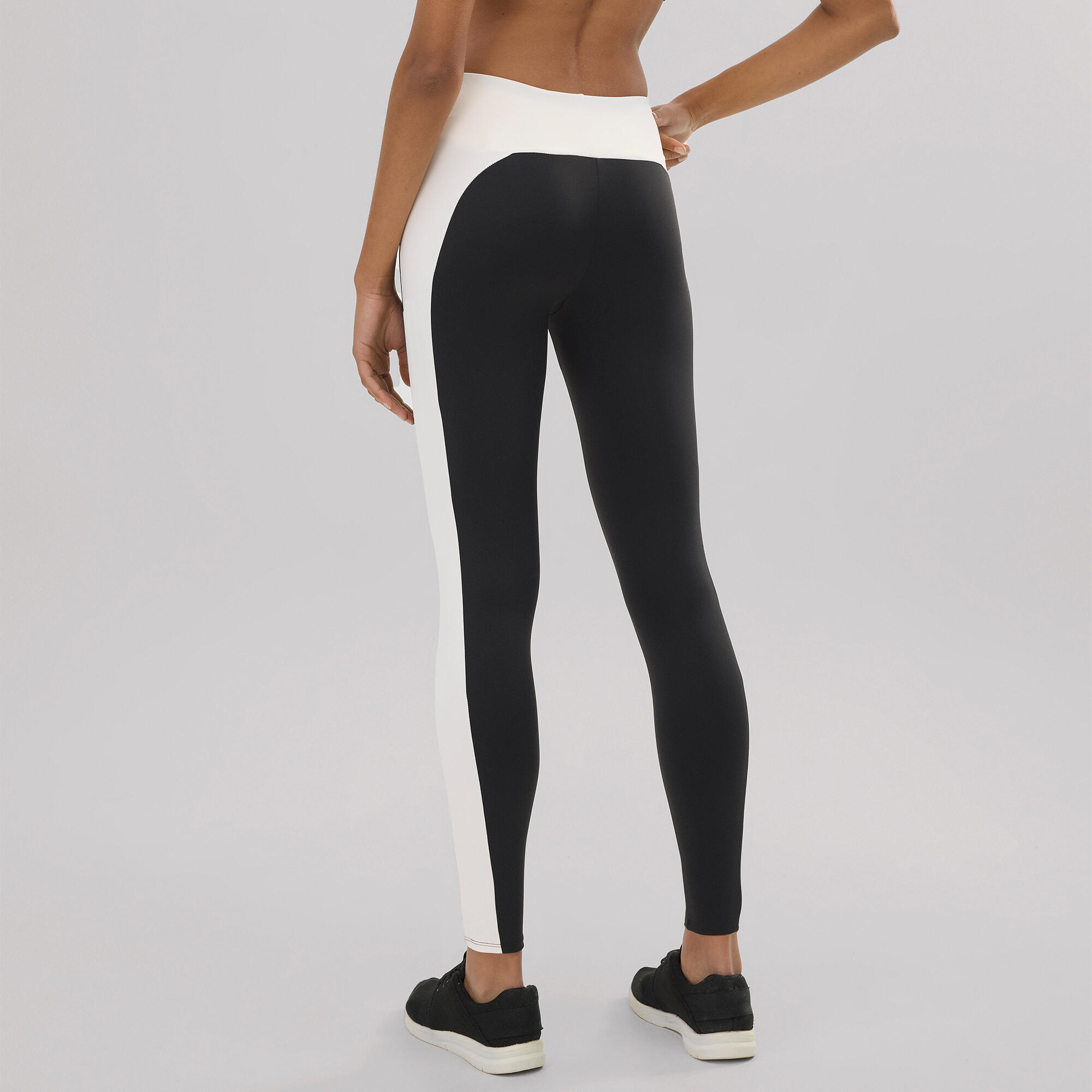 Leggings deportivos largos efecto push-up negros con franja en contraste 2/6