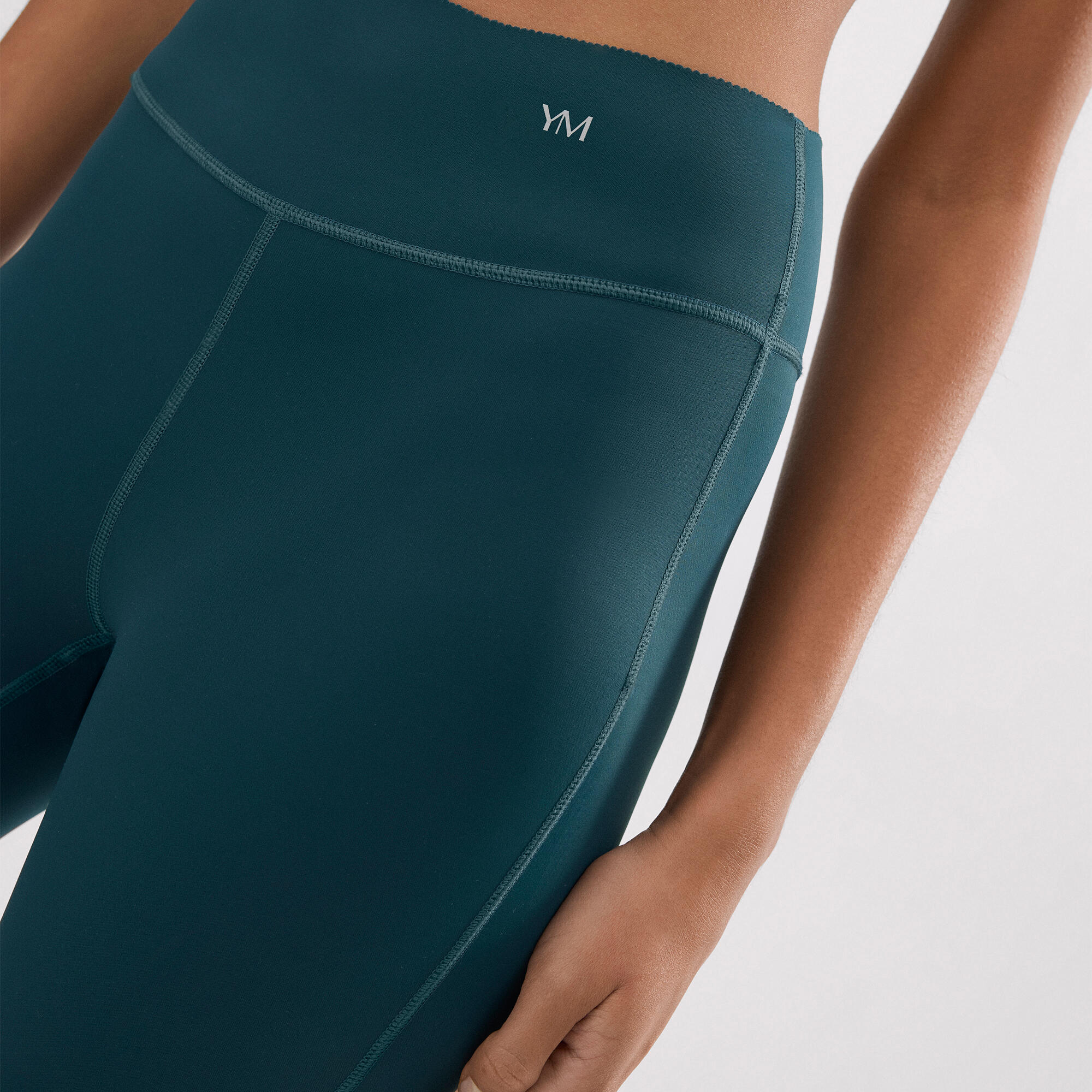 Leggings vert bouteille à effet push-up et compression 4/6