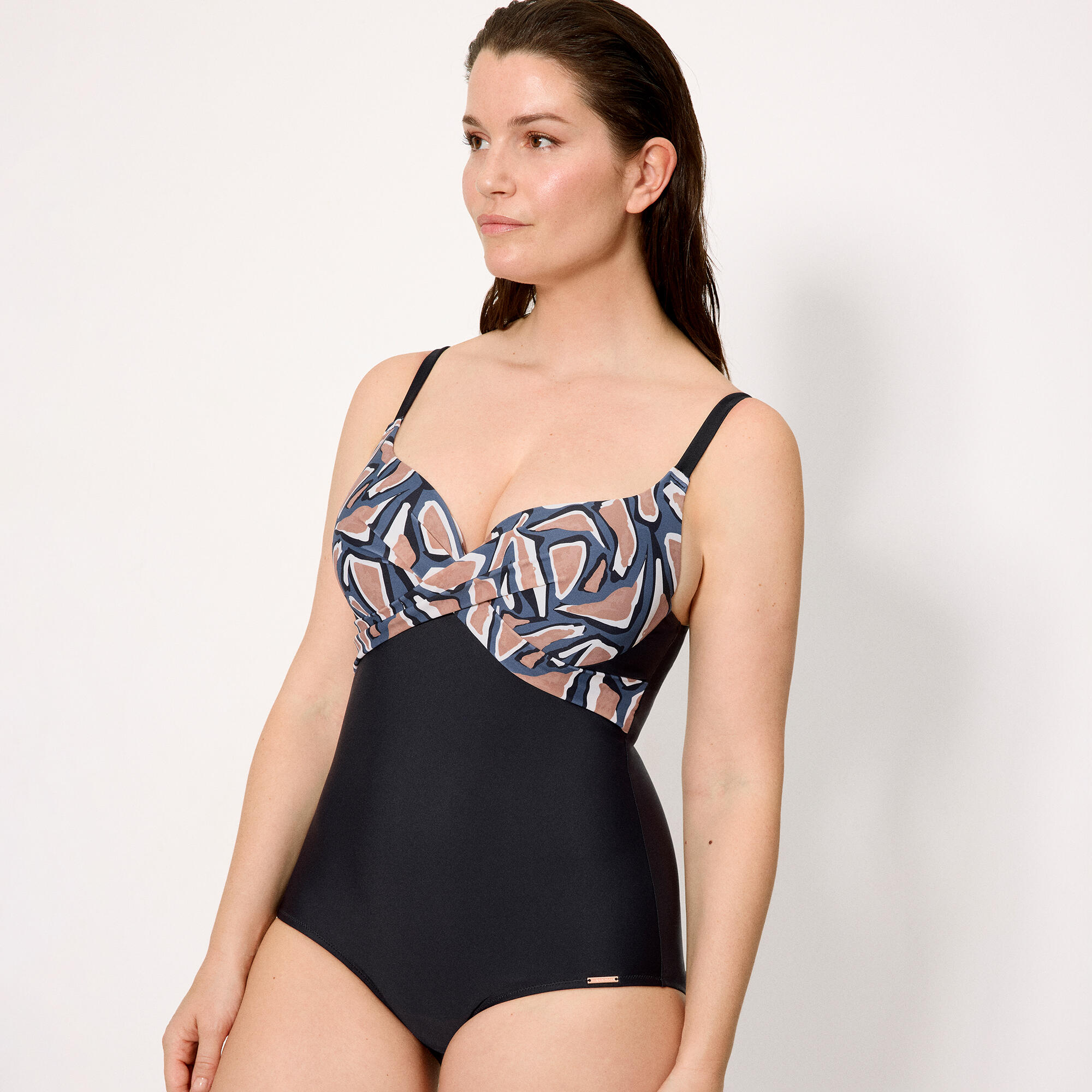 Bañador reductor con aro estampado copas C y D 3/4