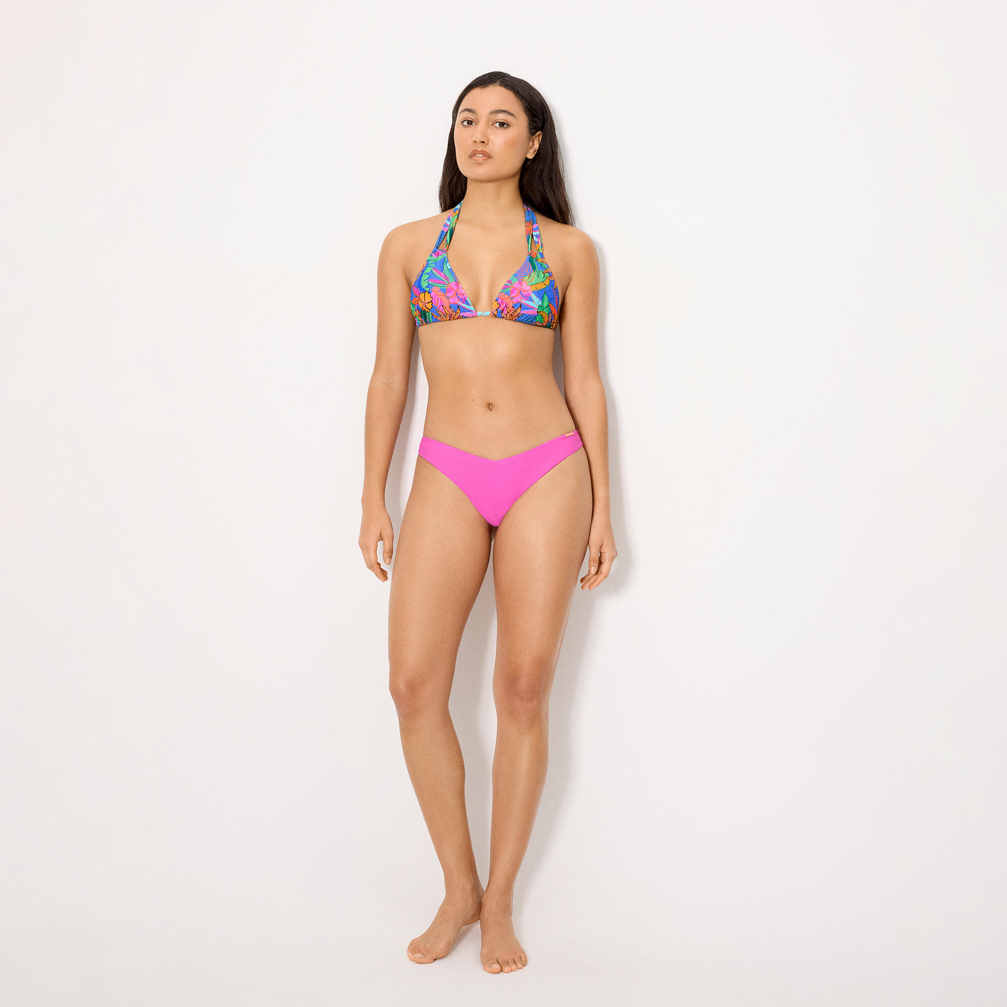 Haut de bikini triangle à imprimé tropical, bonnet B 6/7