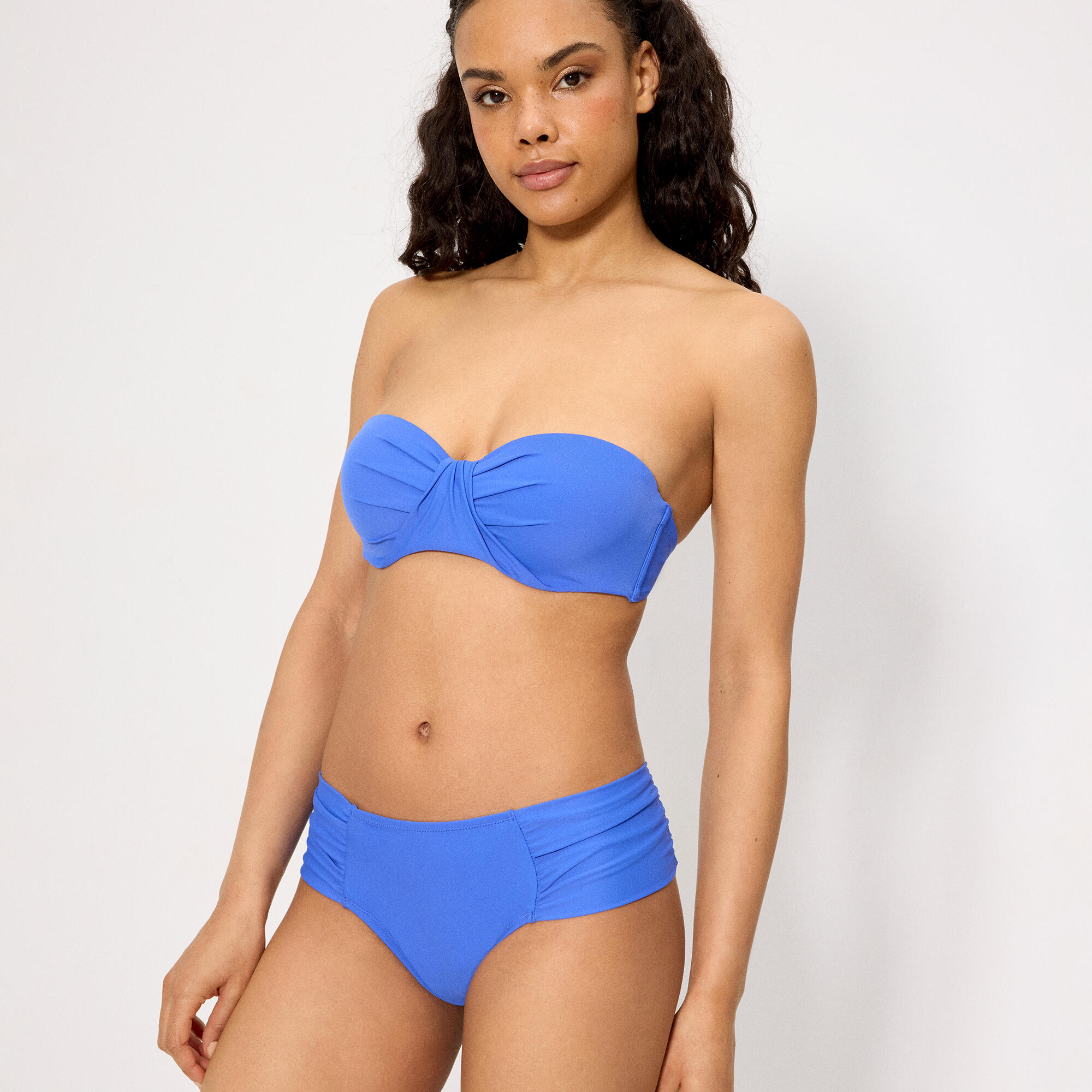 Culotte de bikini midi gainante bleu marine 3/4