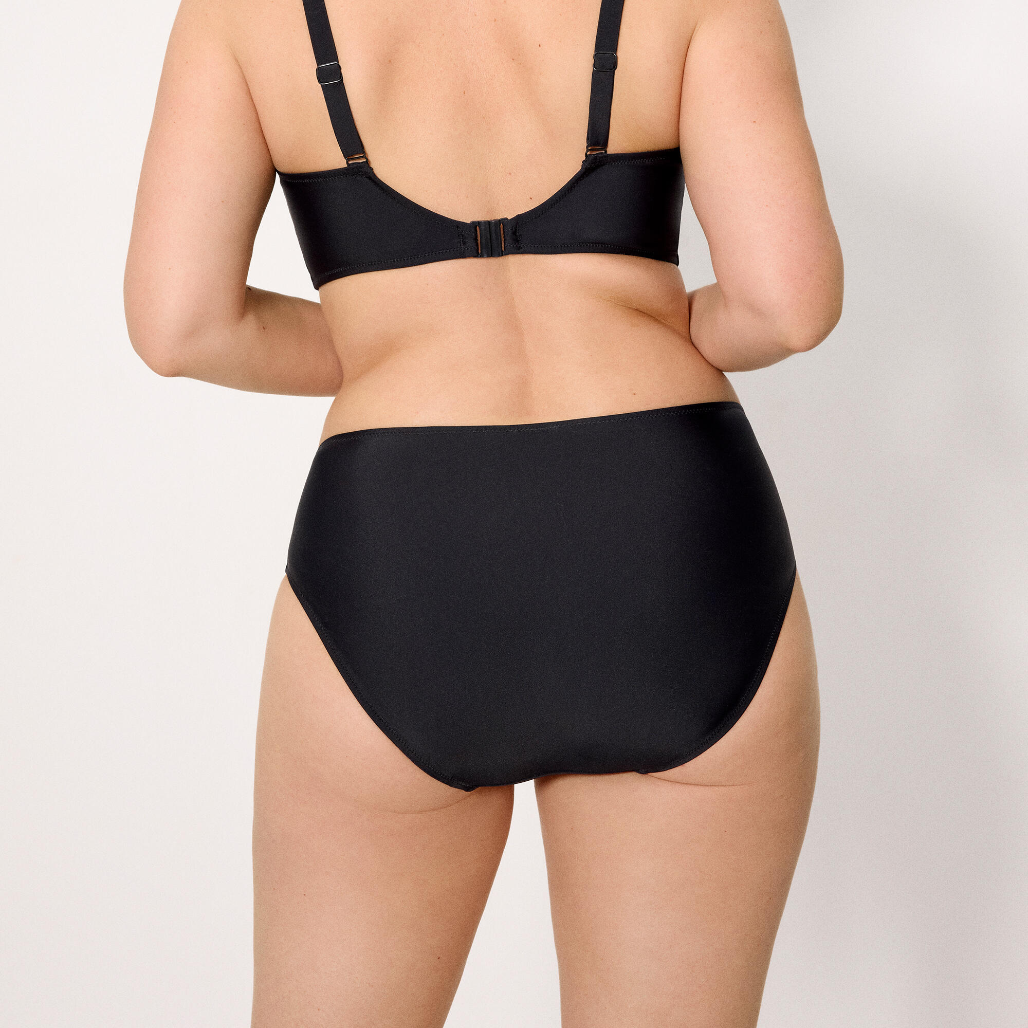 Culotte de bikini noire taille haute amincissante 3/5