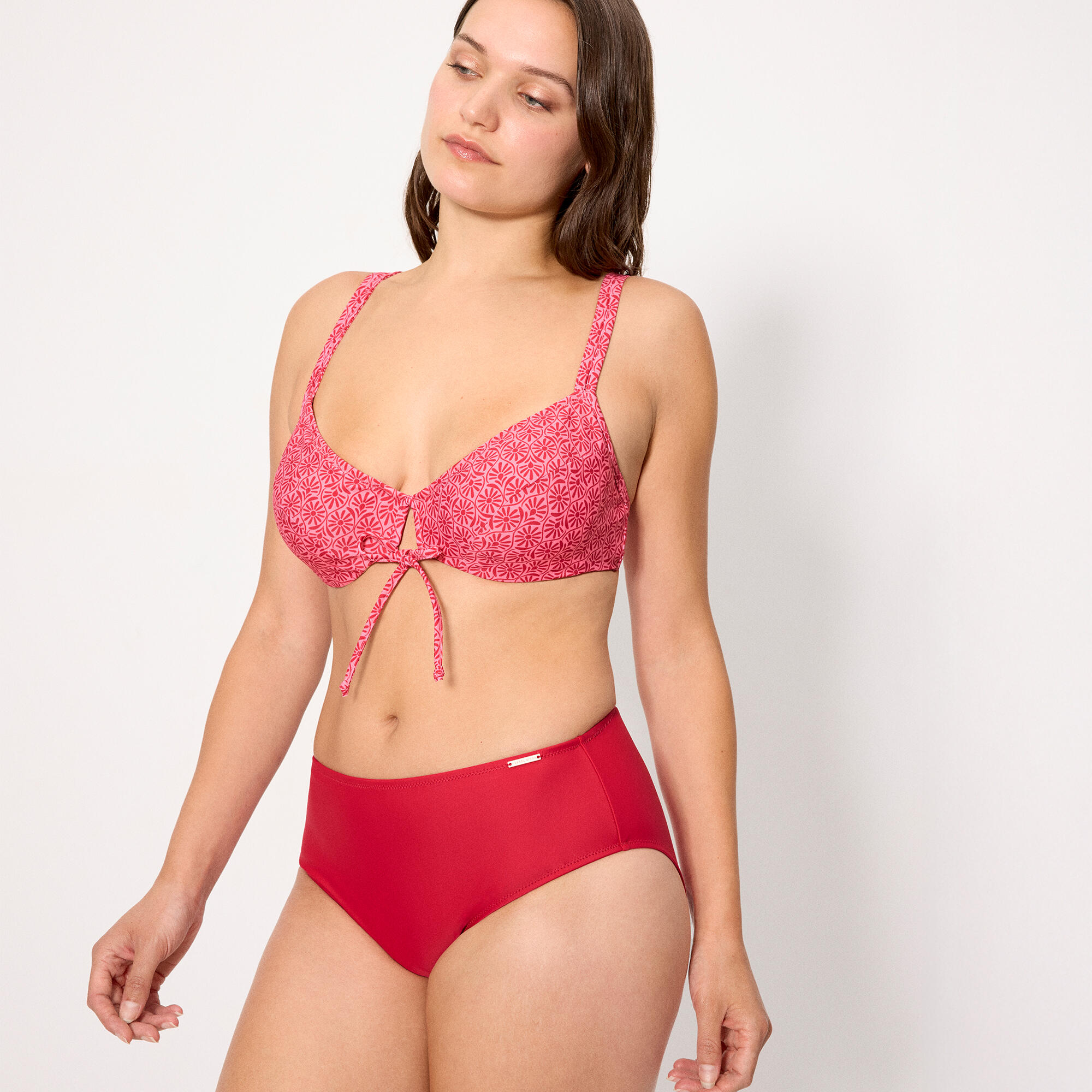Culotte de bikini rouge taille haute amincissante 3/4