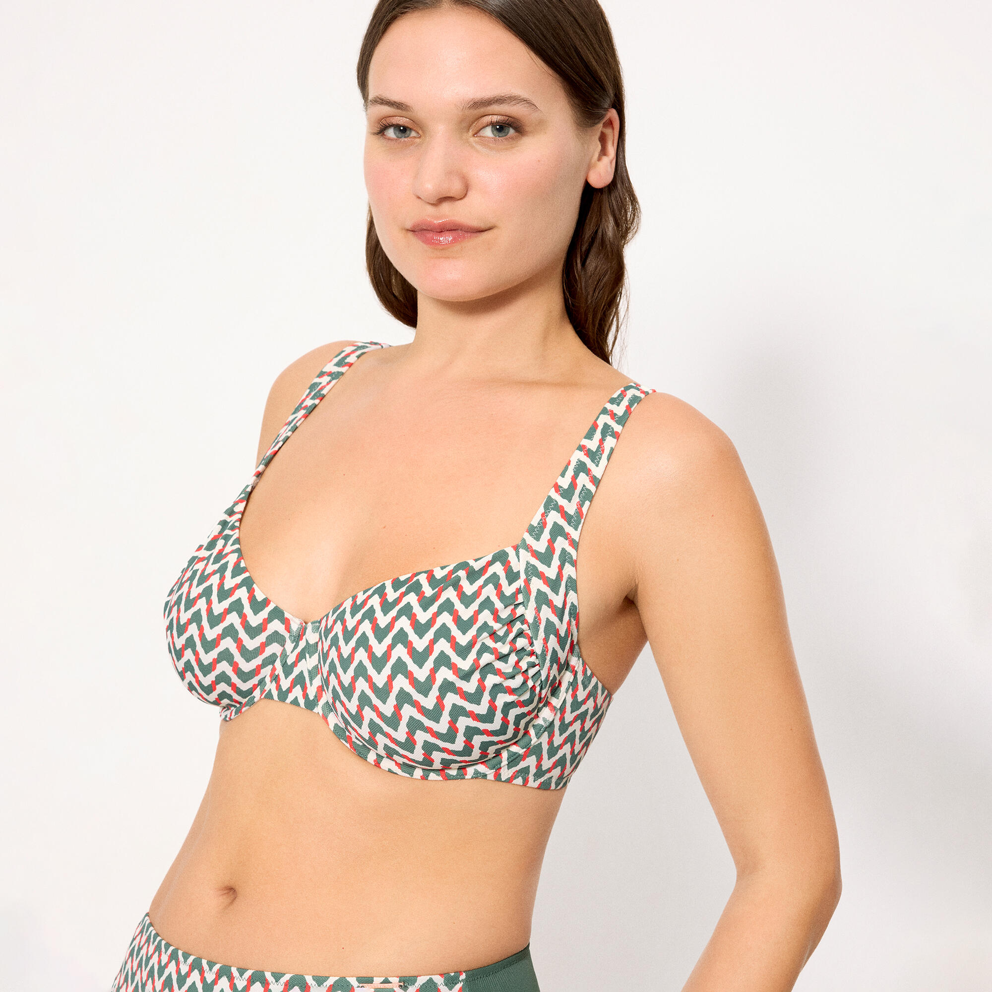 Top bikini reductor micropiqué estampado verde botella copas E y F 4/5