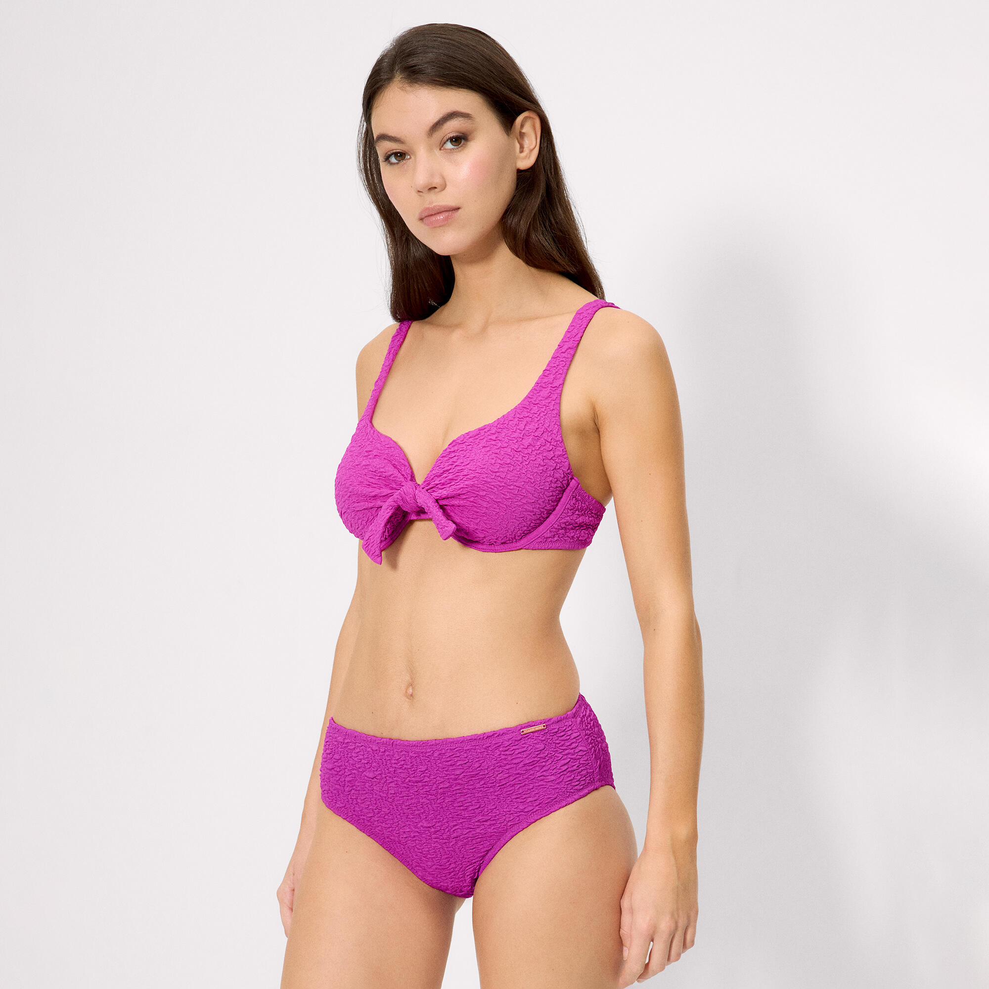 Culotte de bikini midi texturée lilas 3/4