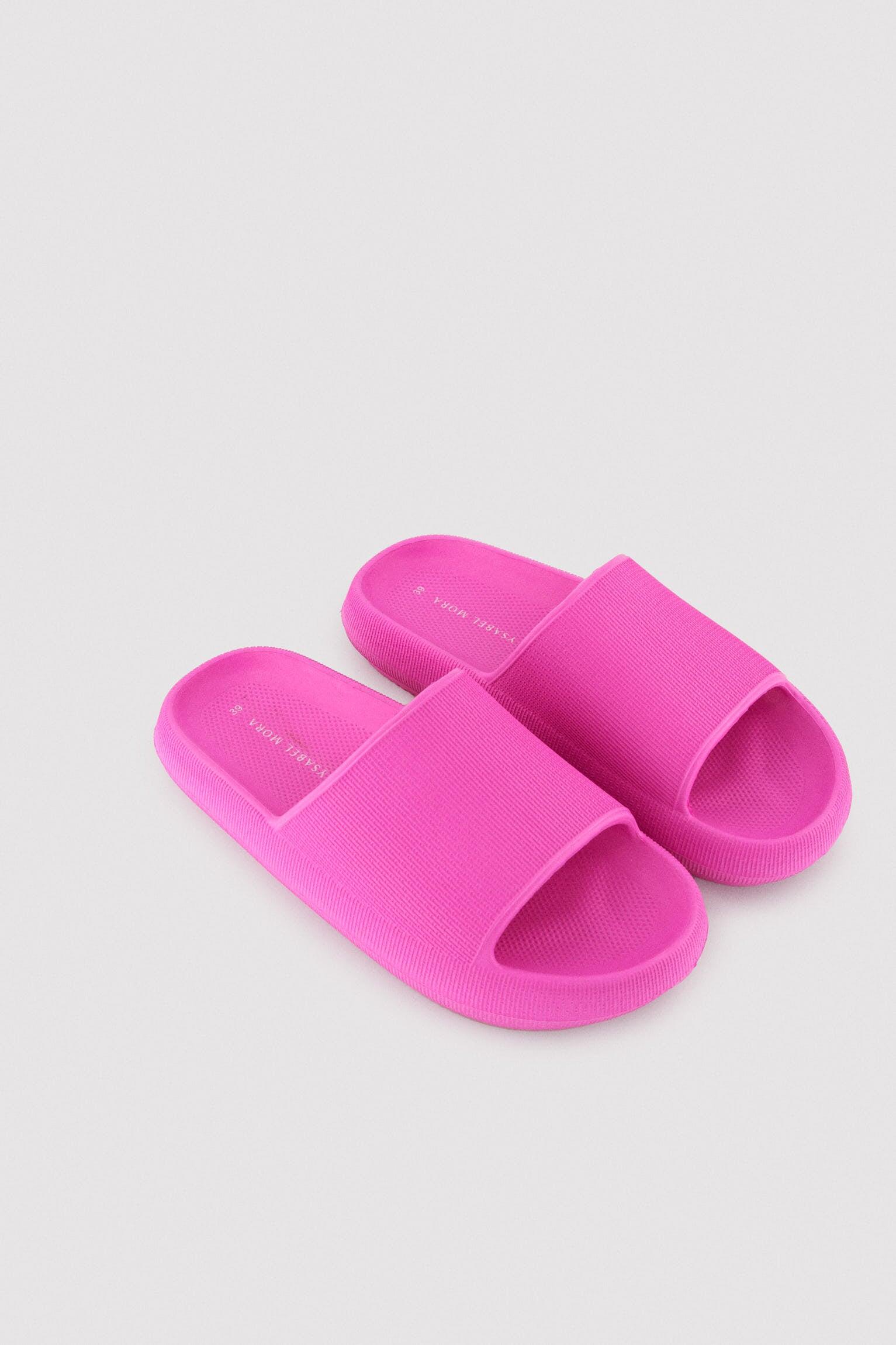 tongs de plage roses, légères, ultra confortables et antidérapantes 2/3