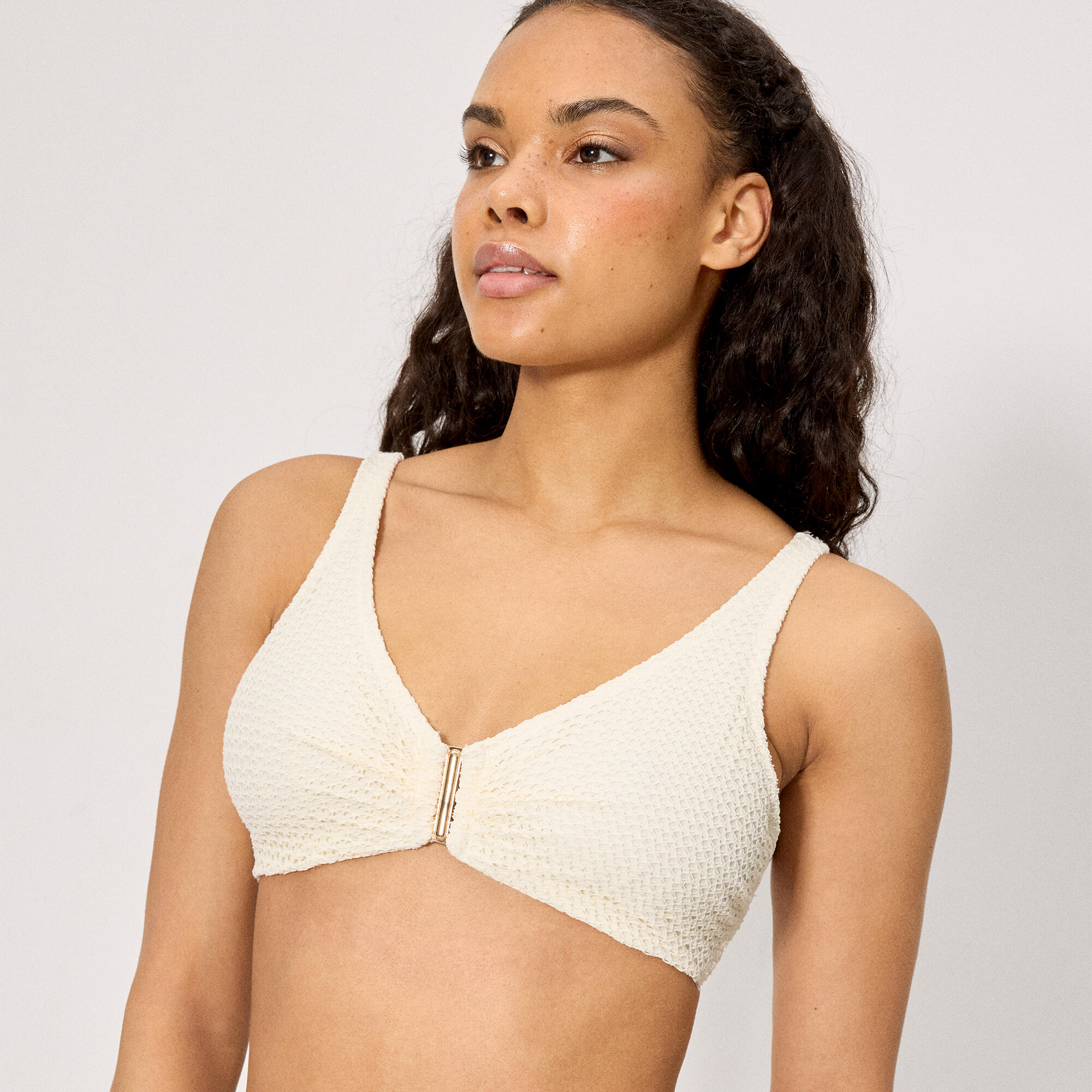 Haut de bikini ivoire ajouré, bonnet C 3/5