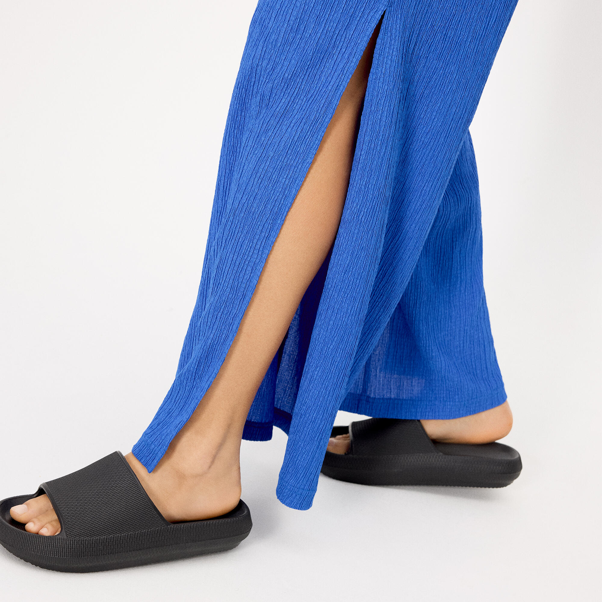 Pantalón largo ligero azul 3/4