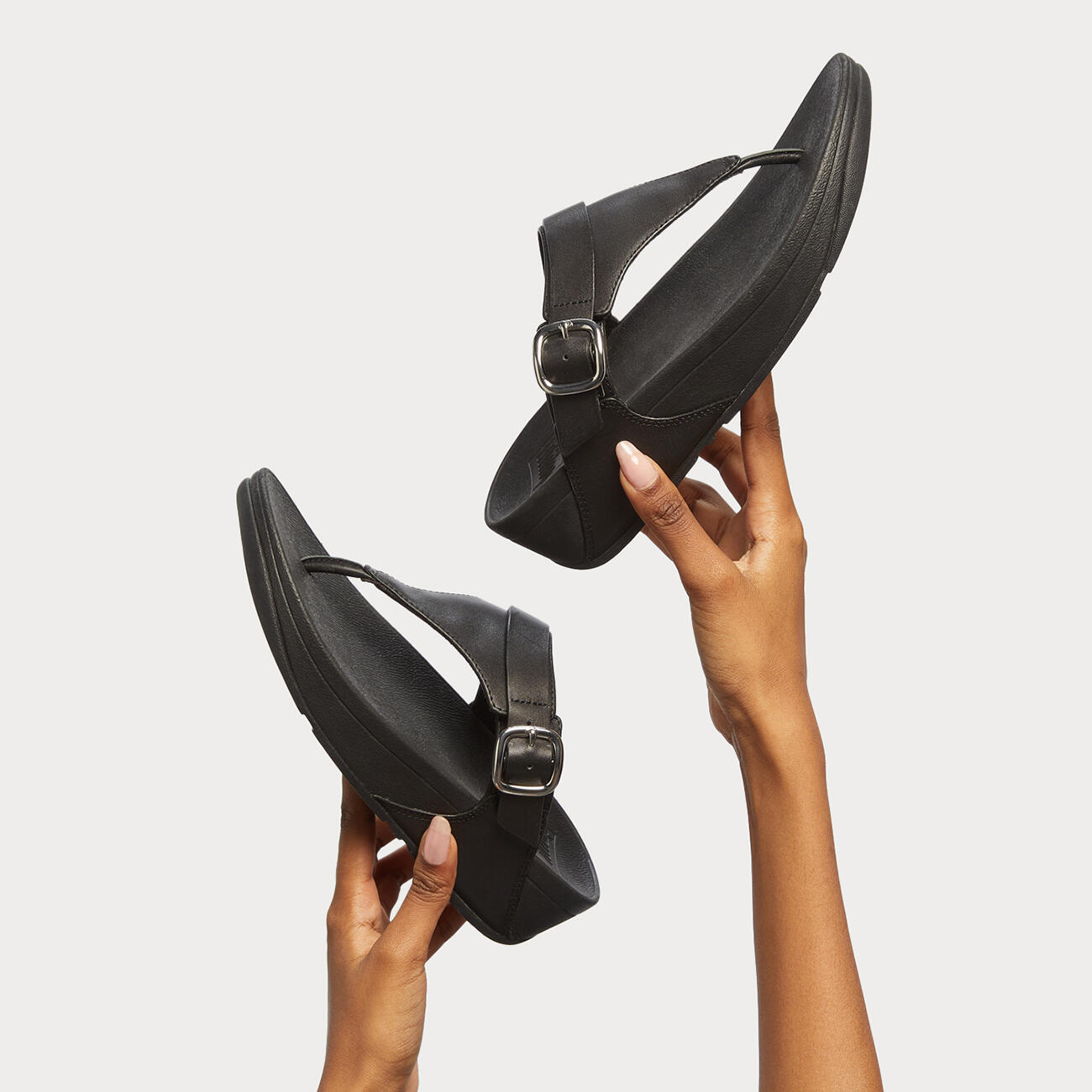 FITFLOP Lulu Adjustable Toe Post - Leather  GEHEEL ZWART 38 5/7